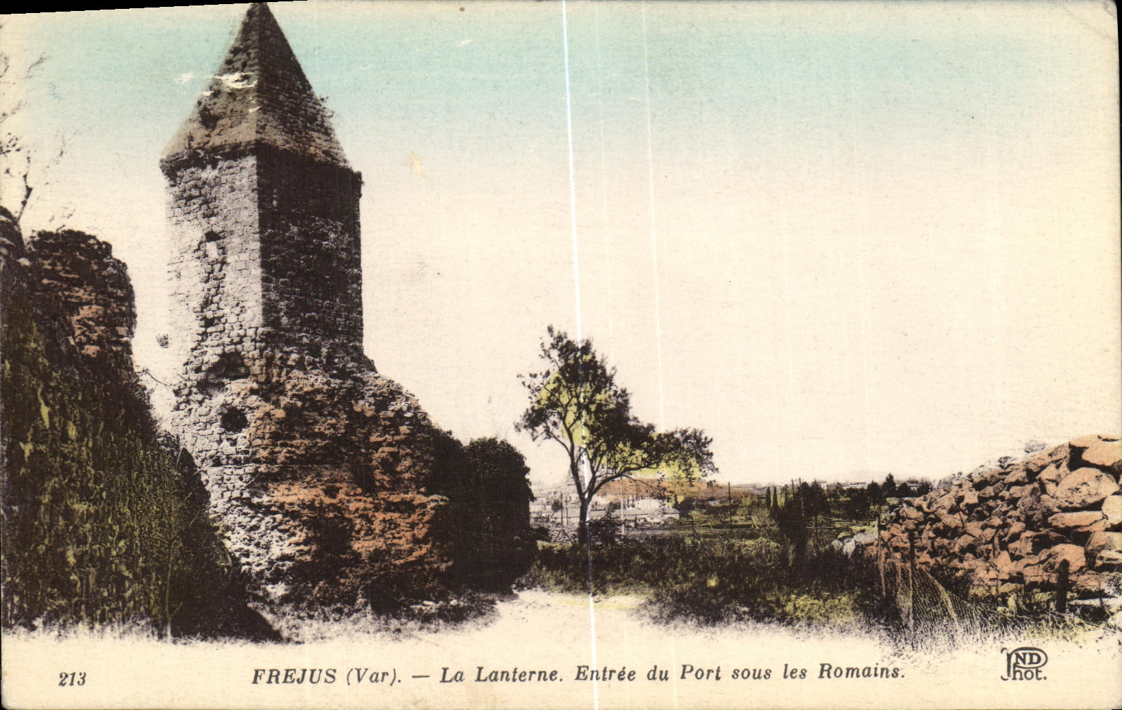 VINTAGE POSTCARD Frejus the Entered Lantern of the Port under the Romans