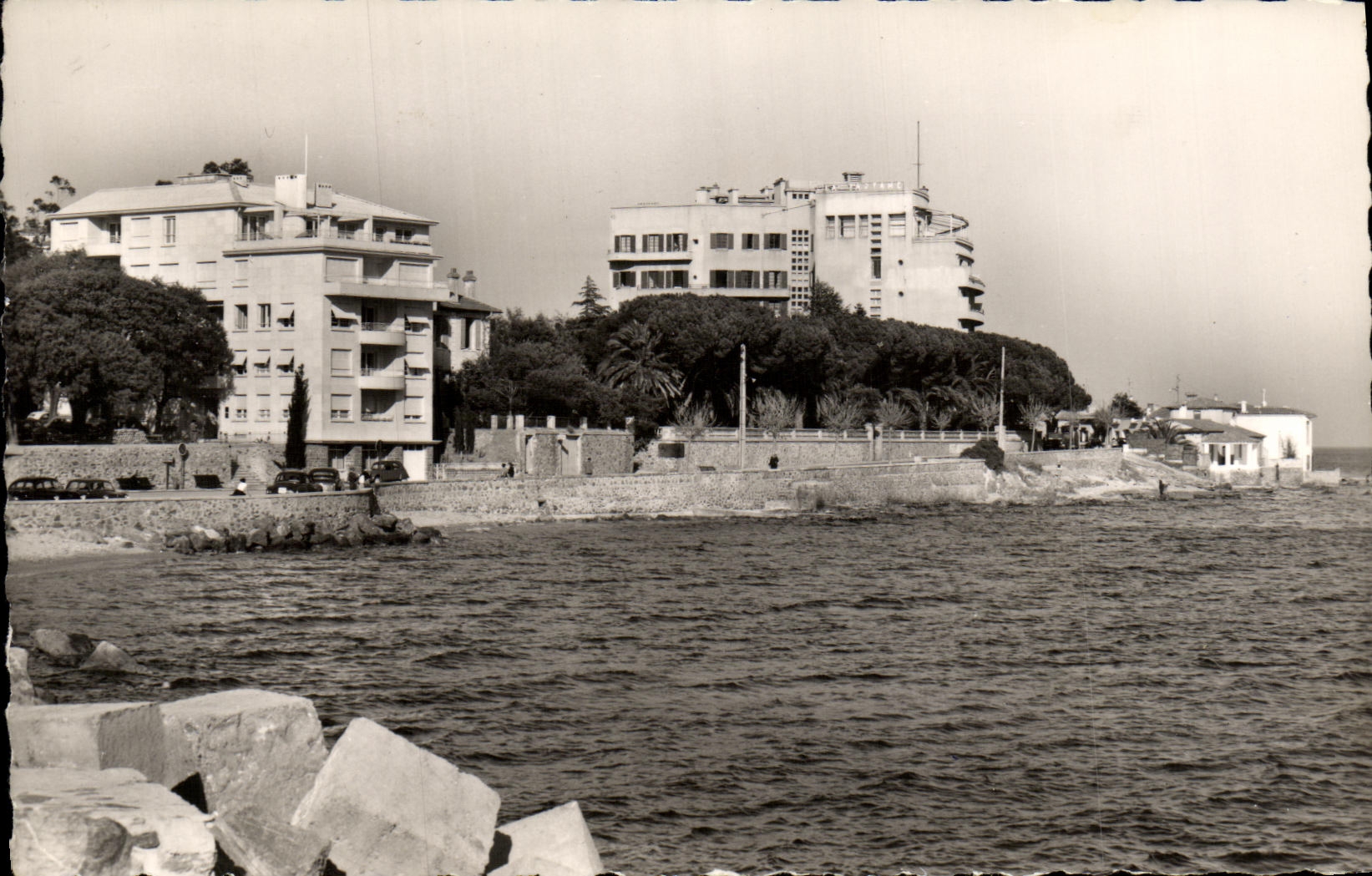 CPM Grand Hotel Sainte Maxime Le Bord de Mer et le nouveau quartier