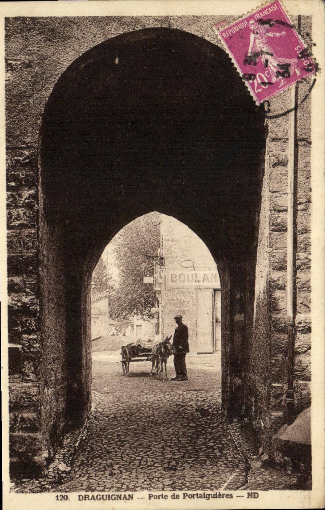 La POSTAL Draguignan Porte de la VENDIMIA del carro de Portaiguieres tiene asno