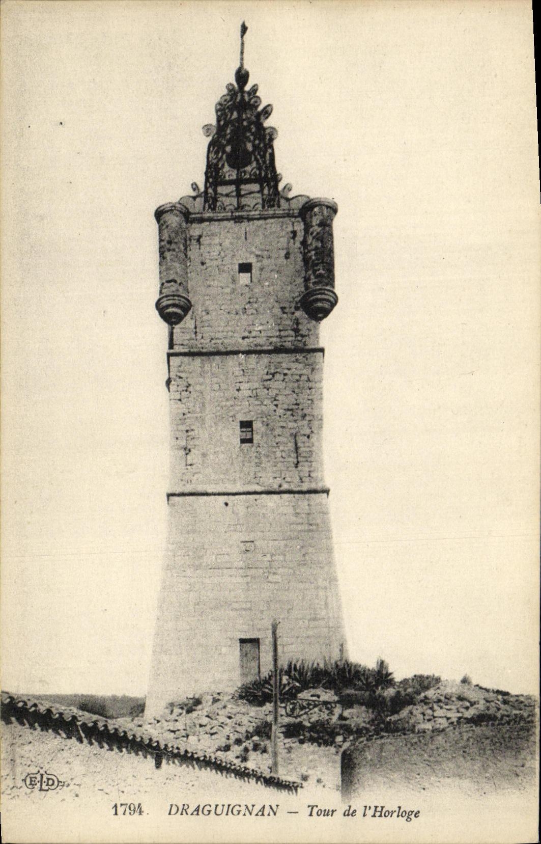 VINTAGE POSTCARD Draguignan Turn of L Clock