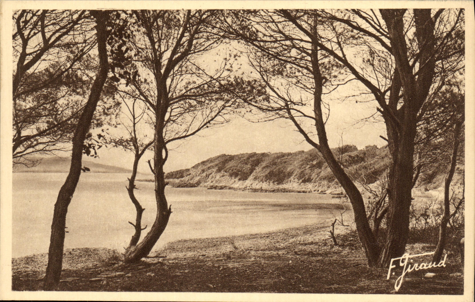 Isla de Hyeres de la POSTAL de la VENDIMIA de la comuna portuaria de la raza a campo traves el dinero de la playa D o del sur