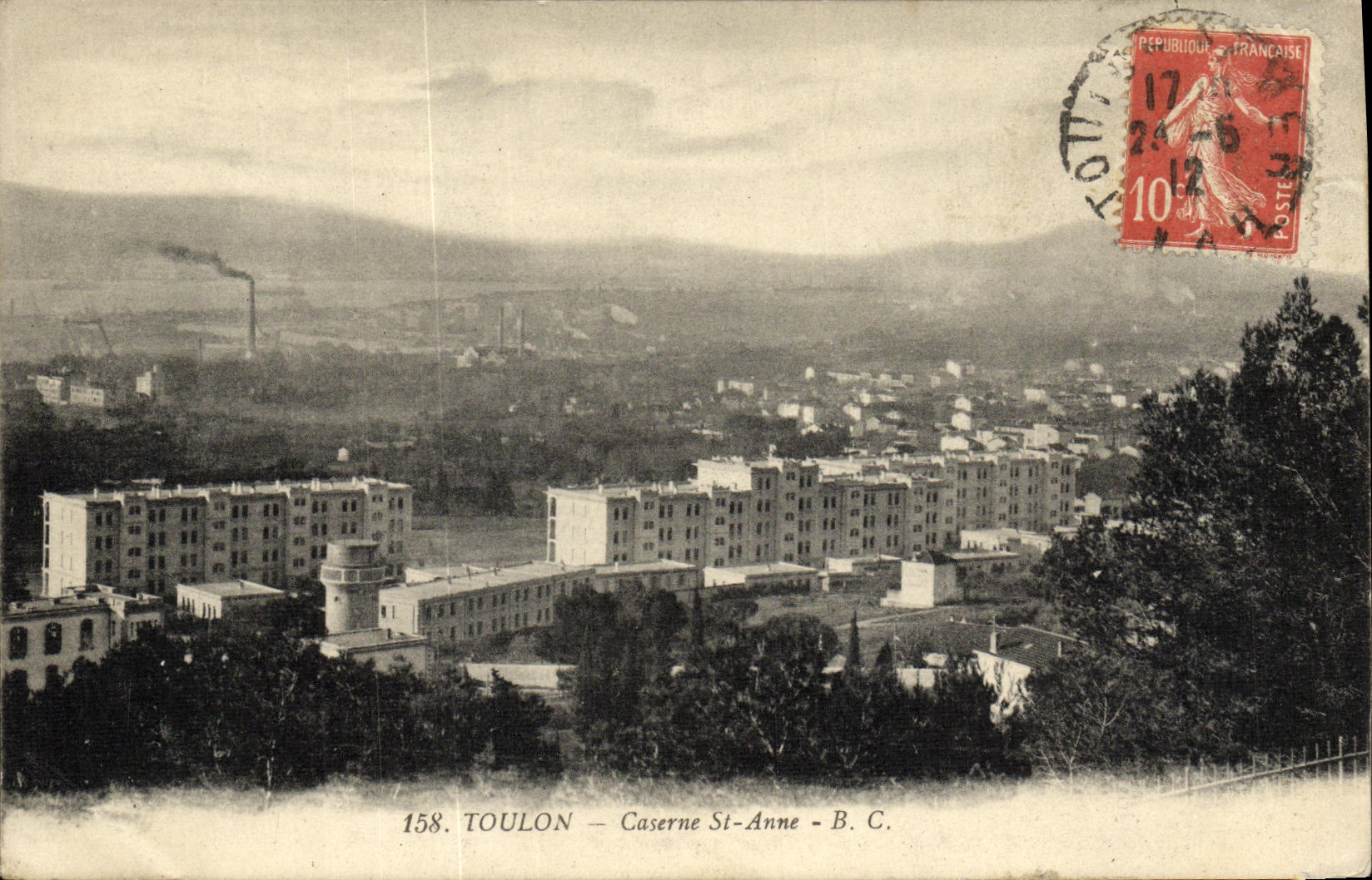 VINTAGE POSTCARD Toulon Barracks St Anne Militaria