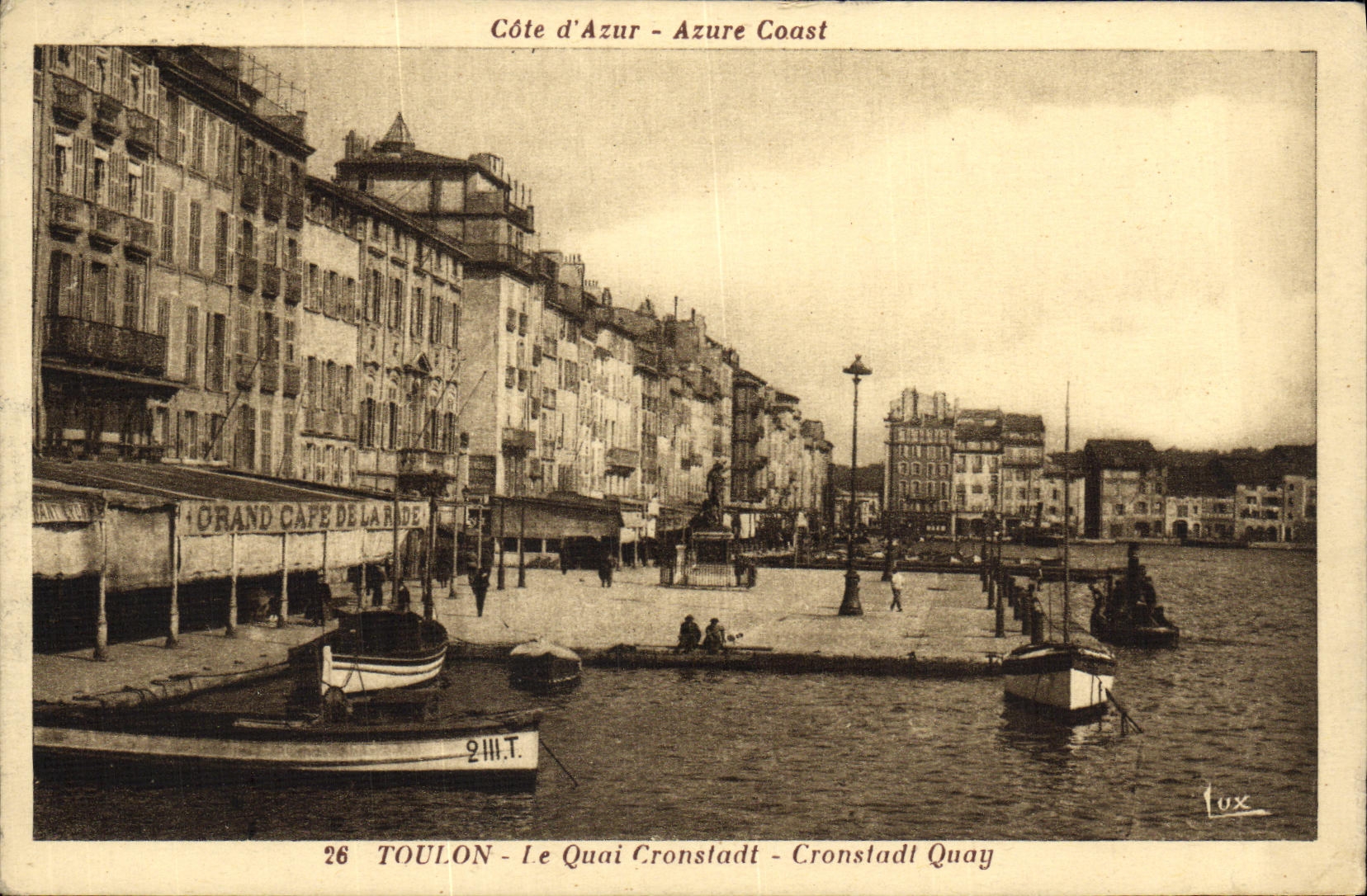 VINTAGE POSTCARD Toulon the Quay Cronstadt Boats Large coffee of the roads