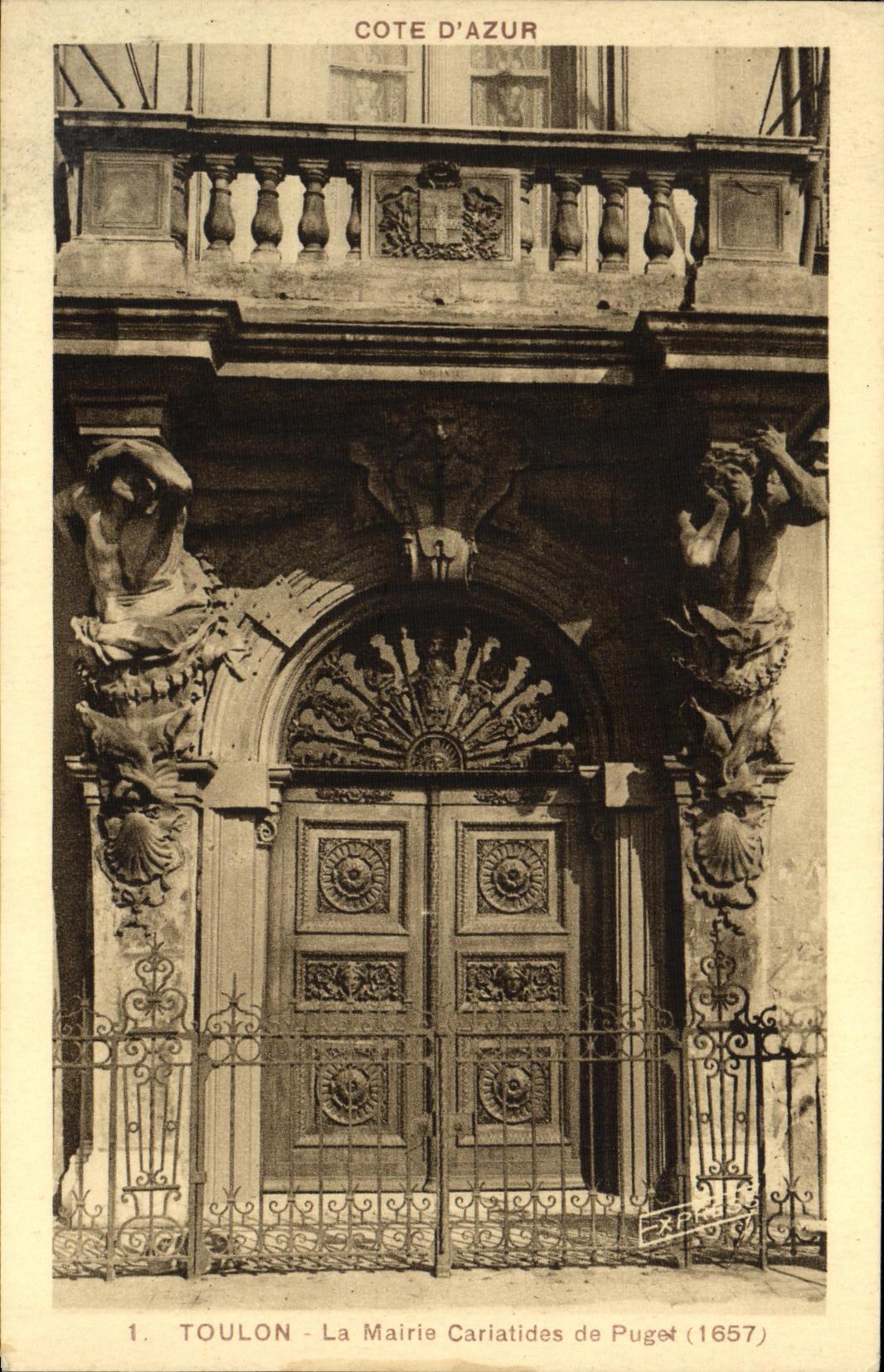 VINTAGE POSTCARD Toulon the Town hall Caryatids of Puges