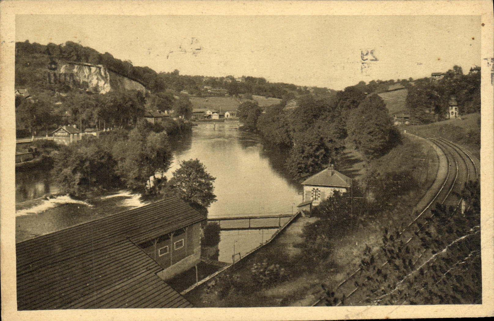 VINTAGE POSTCARD Limoges Edges of Vienna