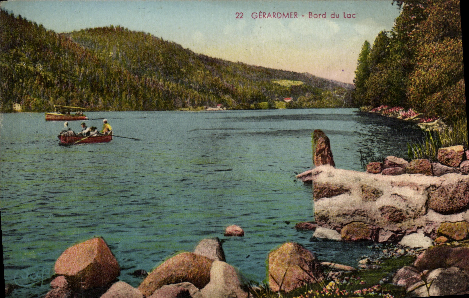 VINTAGE POSTCARD Gerardmer Edge of the Lake