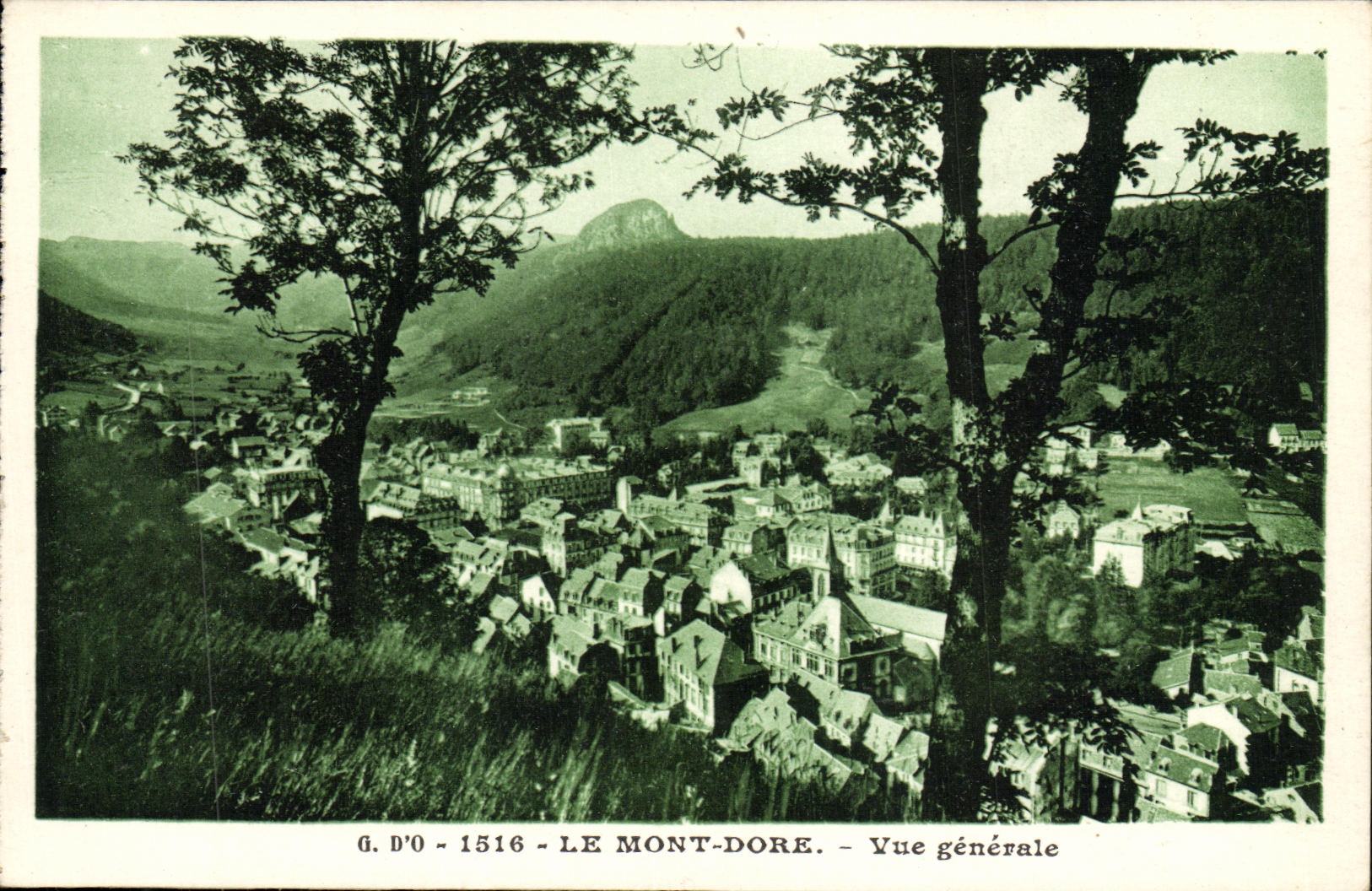VINTAGE POSTCARD the Mount Gilds View