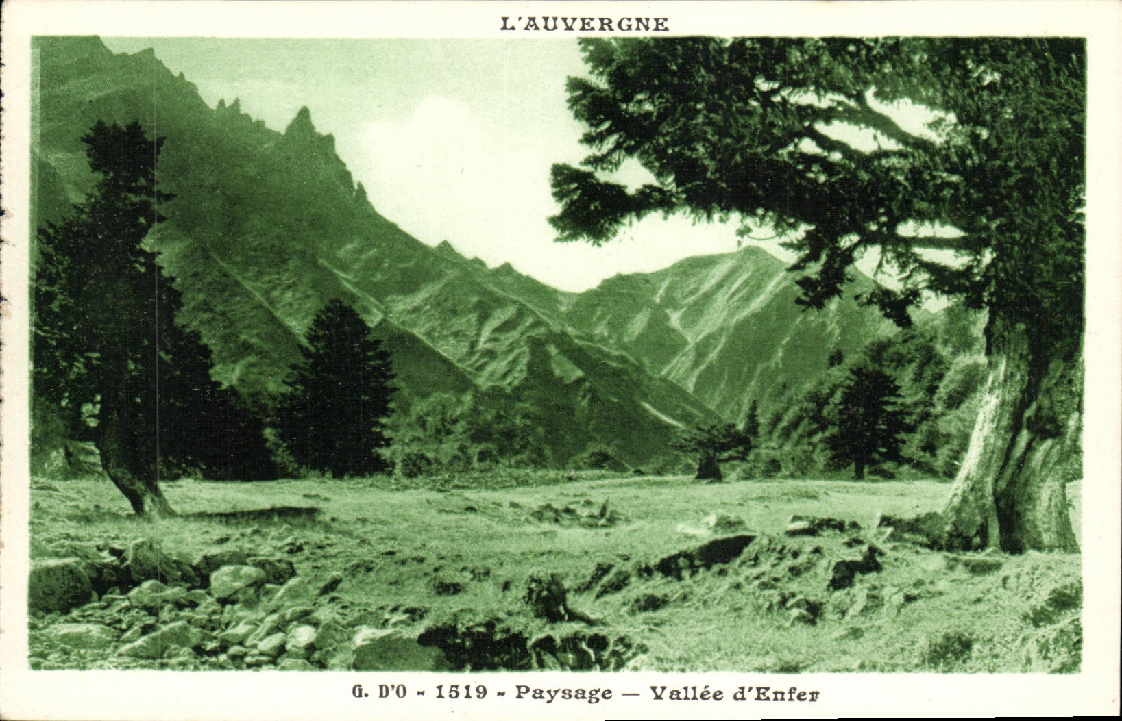 VINTAGE POSTCARD the Mount Gilds Valley D hell