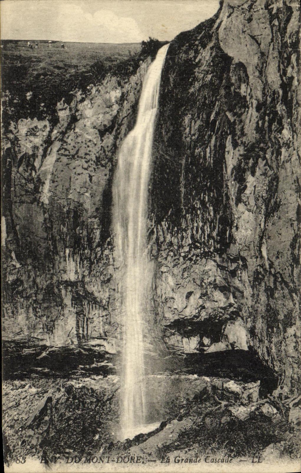 VINTAGE POSTCARD the Mount Gilds the Large Cascade