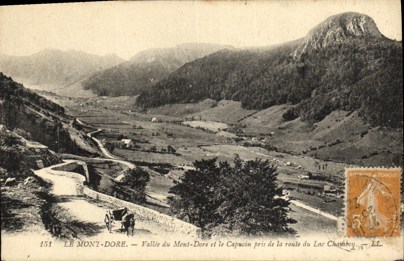VINTAGE POSTCARD the Mount Gilds Valley Of the Mount Gilds And the Capuchin Taken of the Road of the lake Chambon