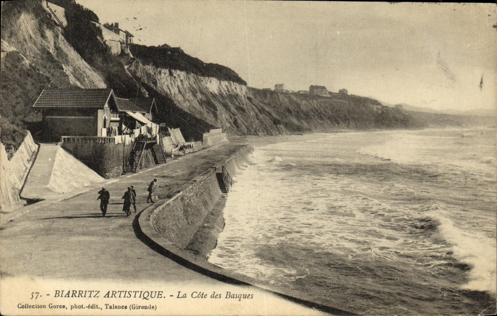 CPA Biarritz Artistique La Cote des Basques