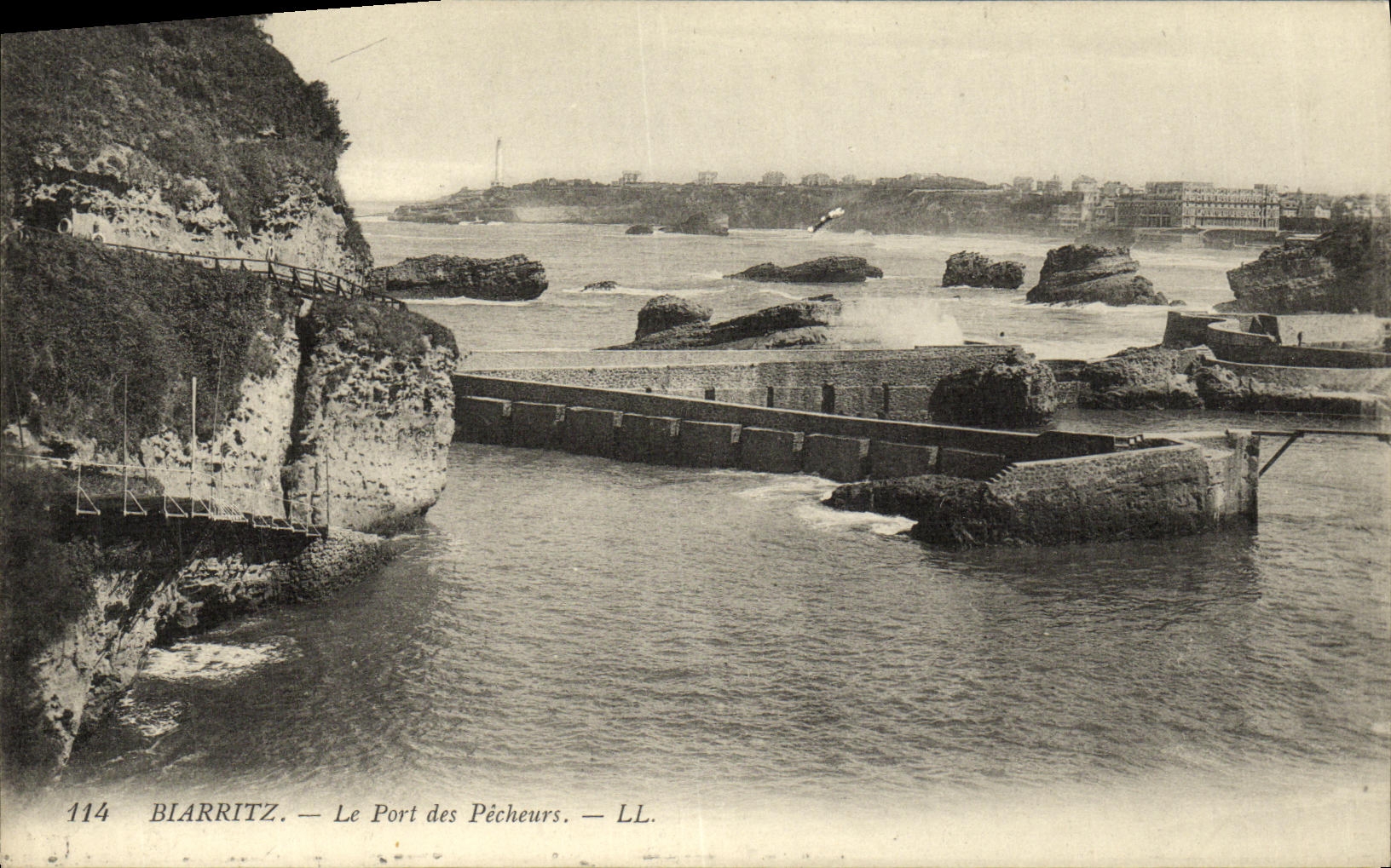 CPA Biarritz Le Port des Pecheurs 