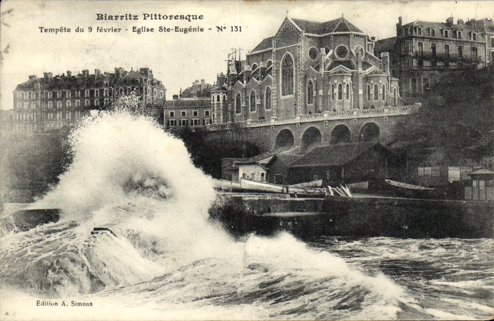CPA Biarritz Pittoresque Tempete du 9 Fevrier Eglise Ste Eugenie