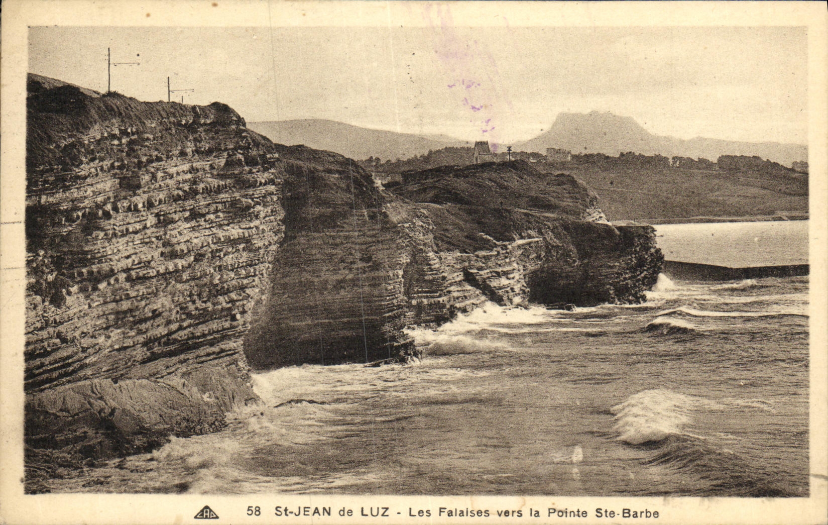 CPA Saint Jean De Luz Les Falaises Vers La Pointe Ste Barbe