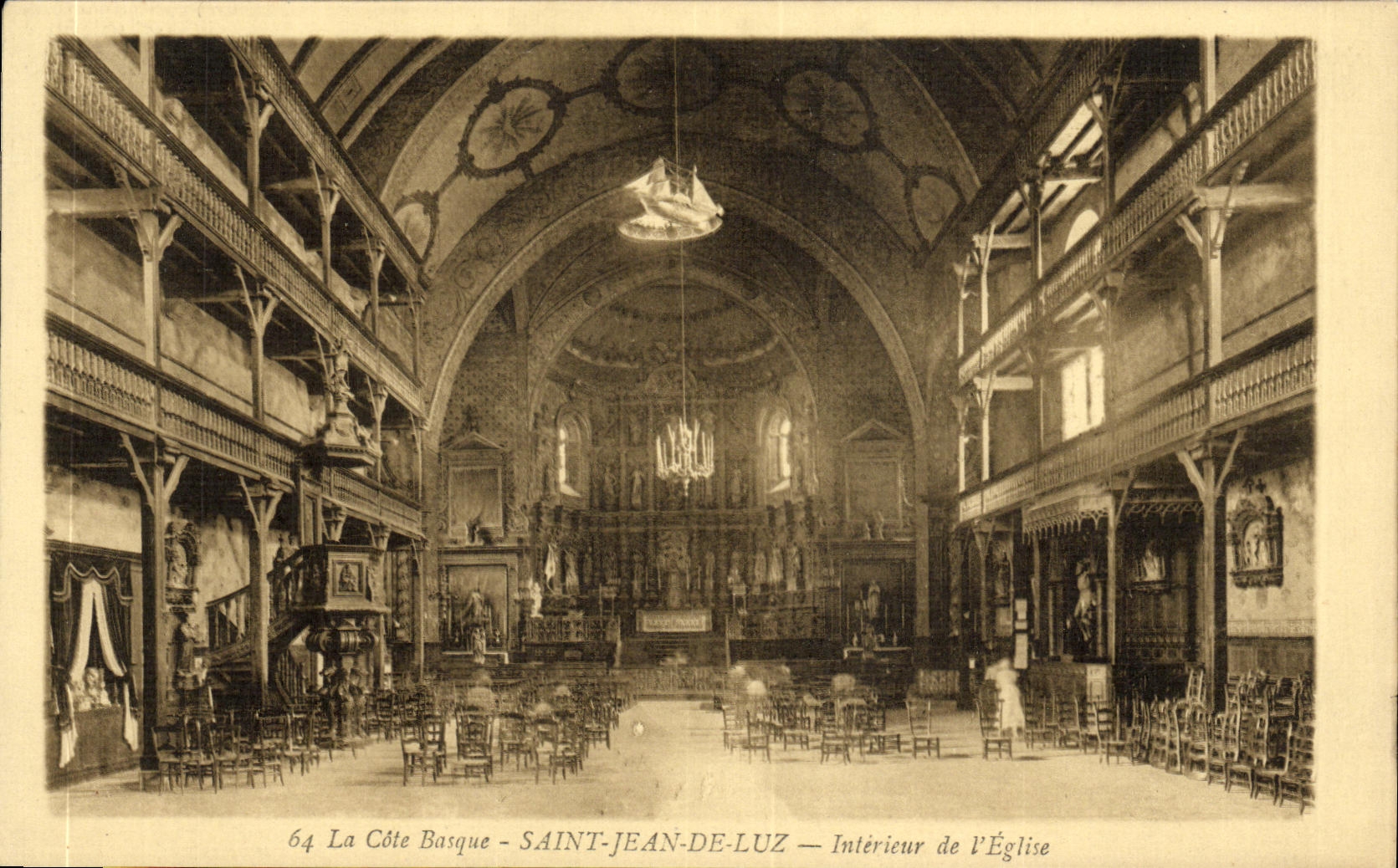 CPA La Cote Basque Saint Jean De Luz Interieur de L Eglise 