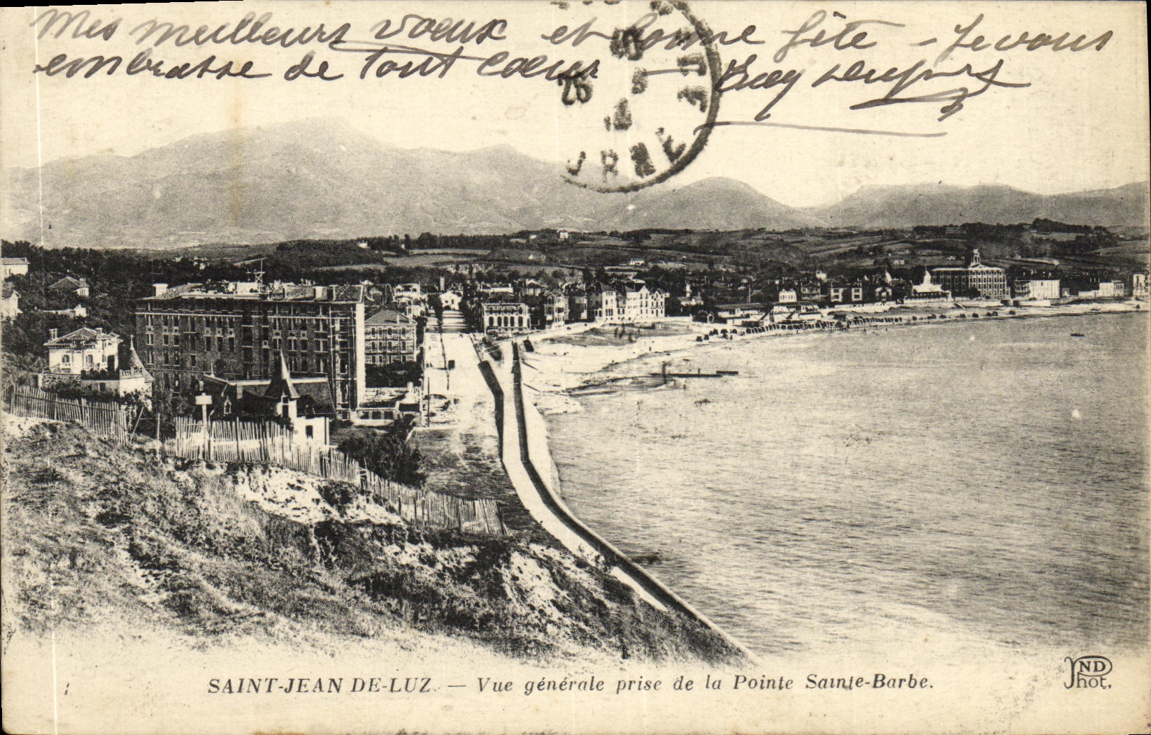 CPA Saint Jean De Luz Vue Generale Prise de la Pointe Sainte Barbe 
