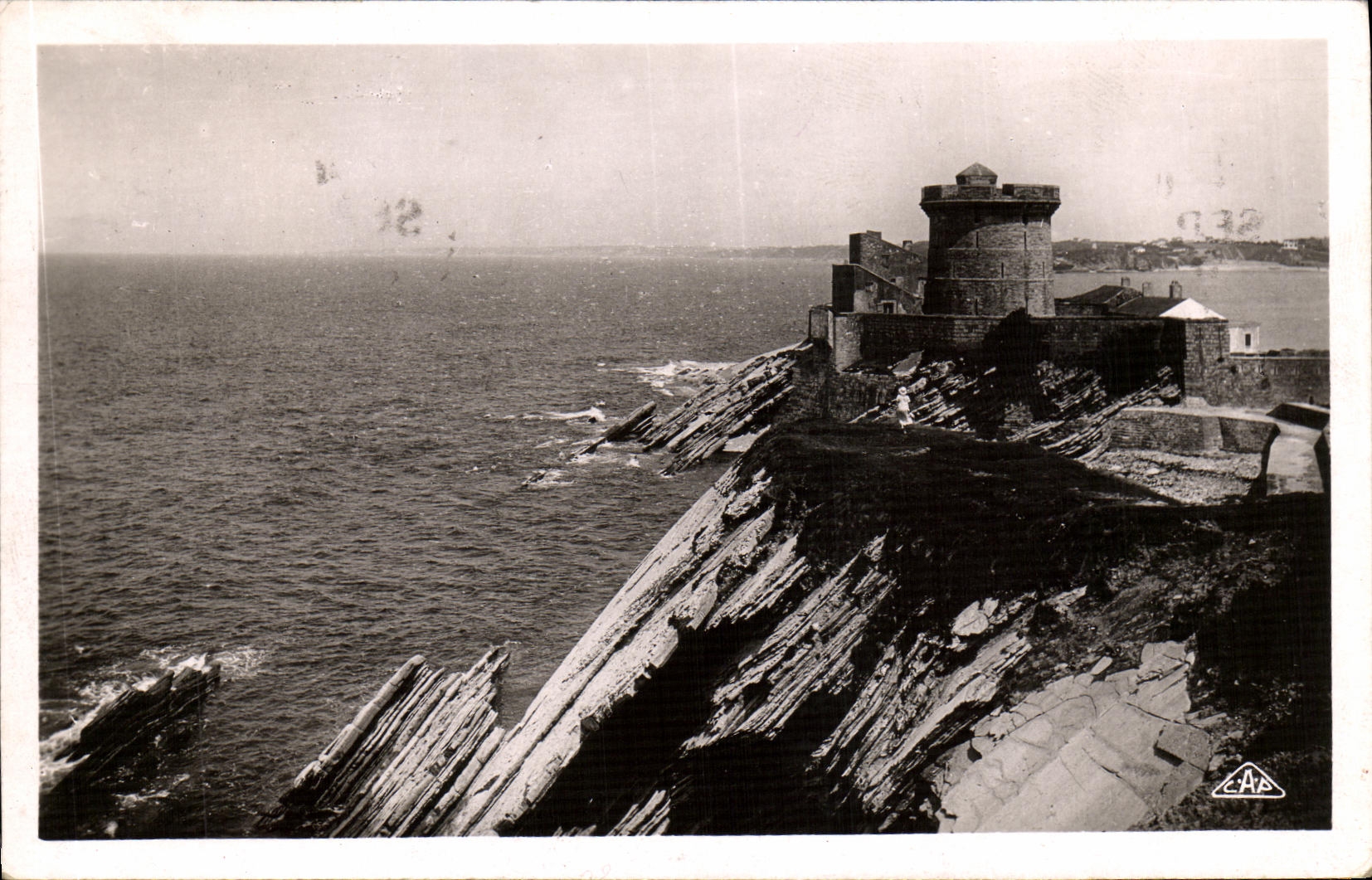 CPA Saint Jean De Luz Socoa Le Fort Et Les Falaises