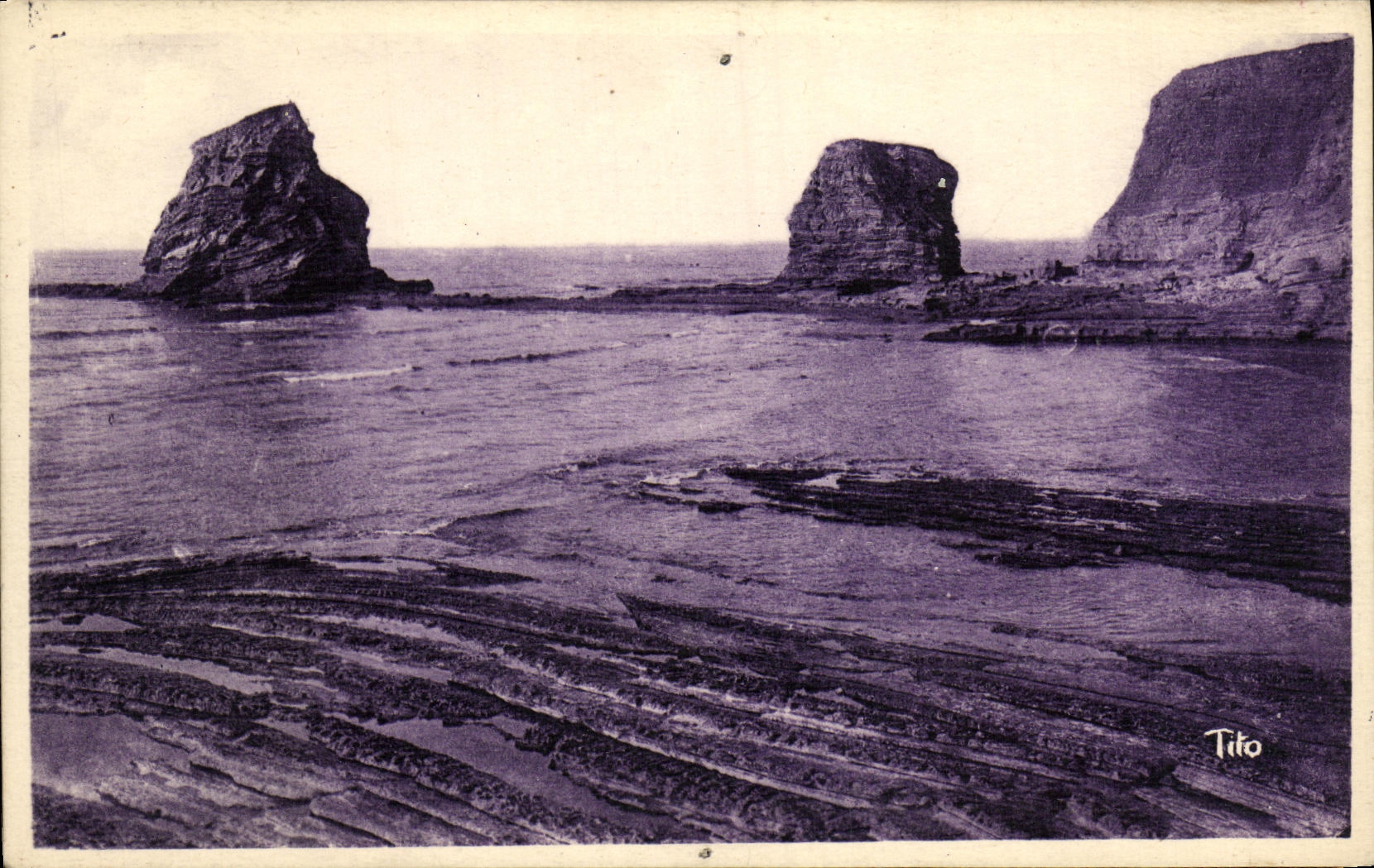 VINTAGE POSTCARD Hendaye Beach Two Twins