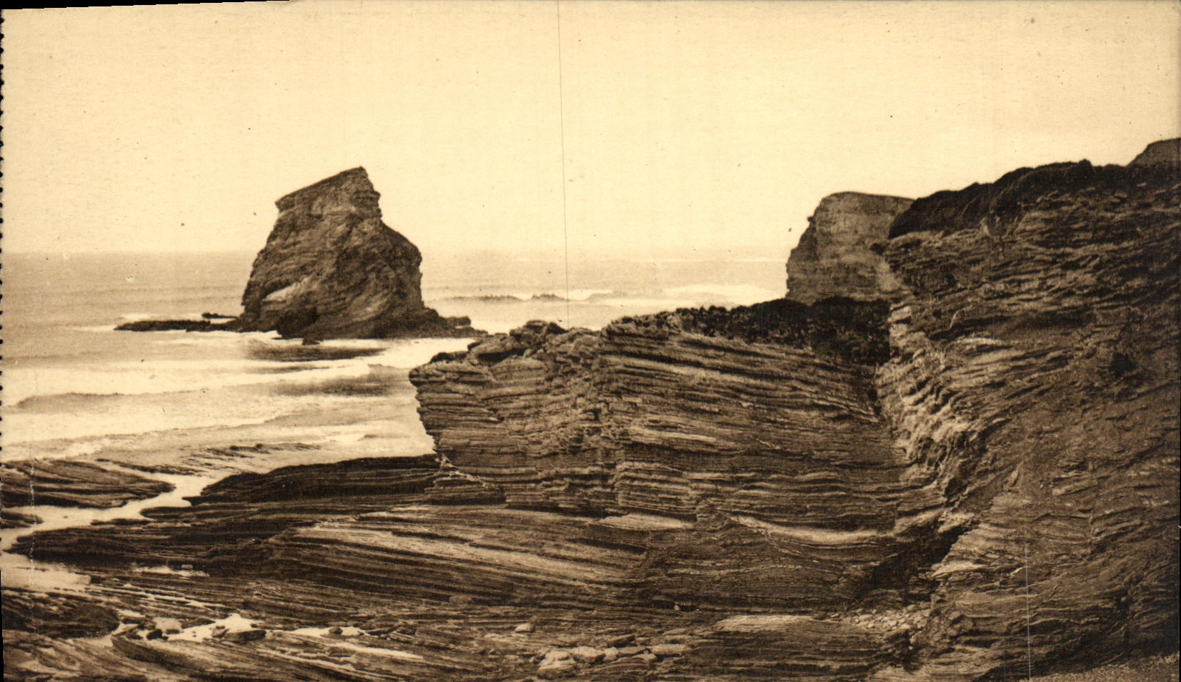 VINTAGE POSTCARD Hendaye Two Twins
