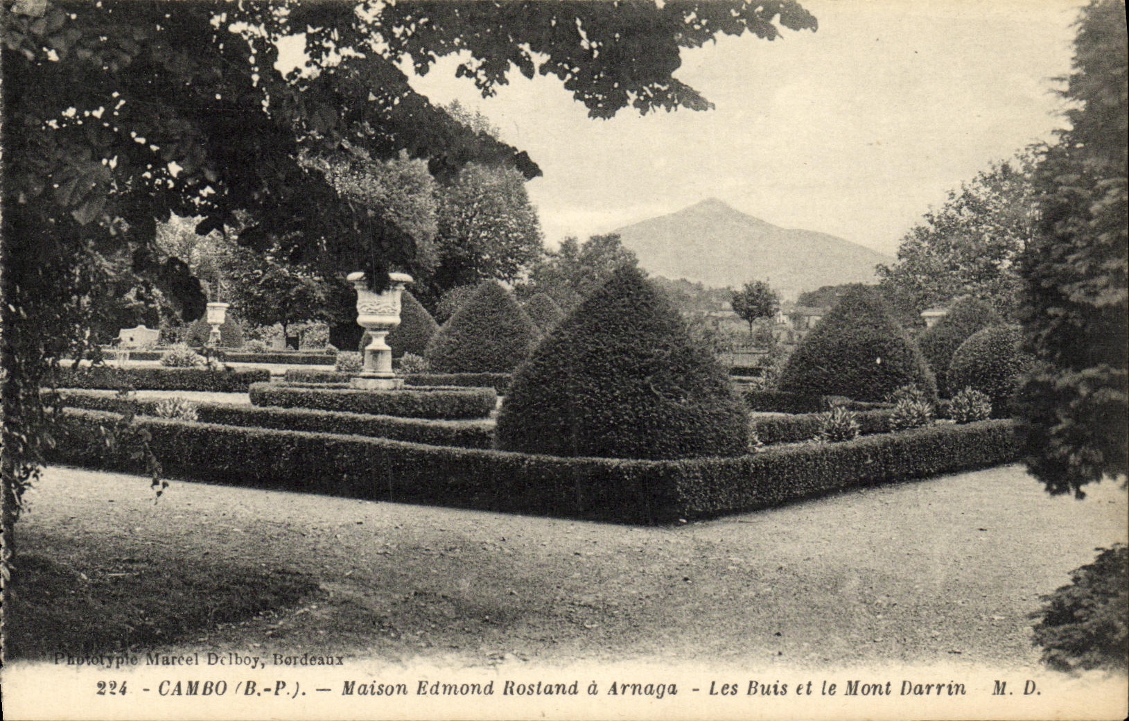 VINTAGE POSTCARD Cambo Maison Rostand has Arnaga the Boxwood and the Darrin Mount