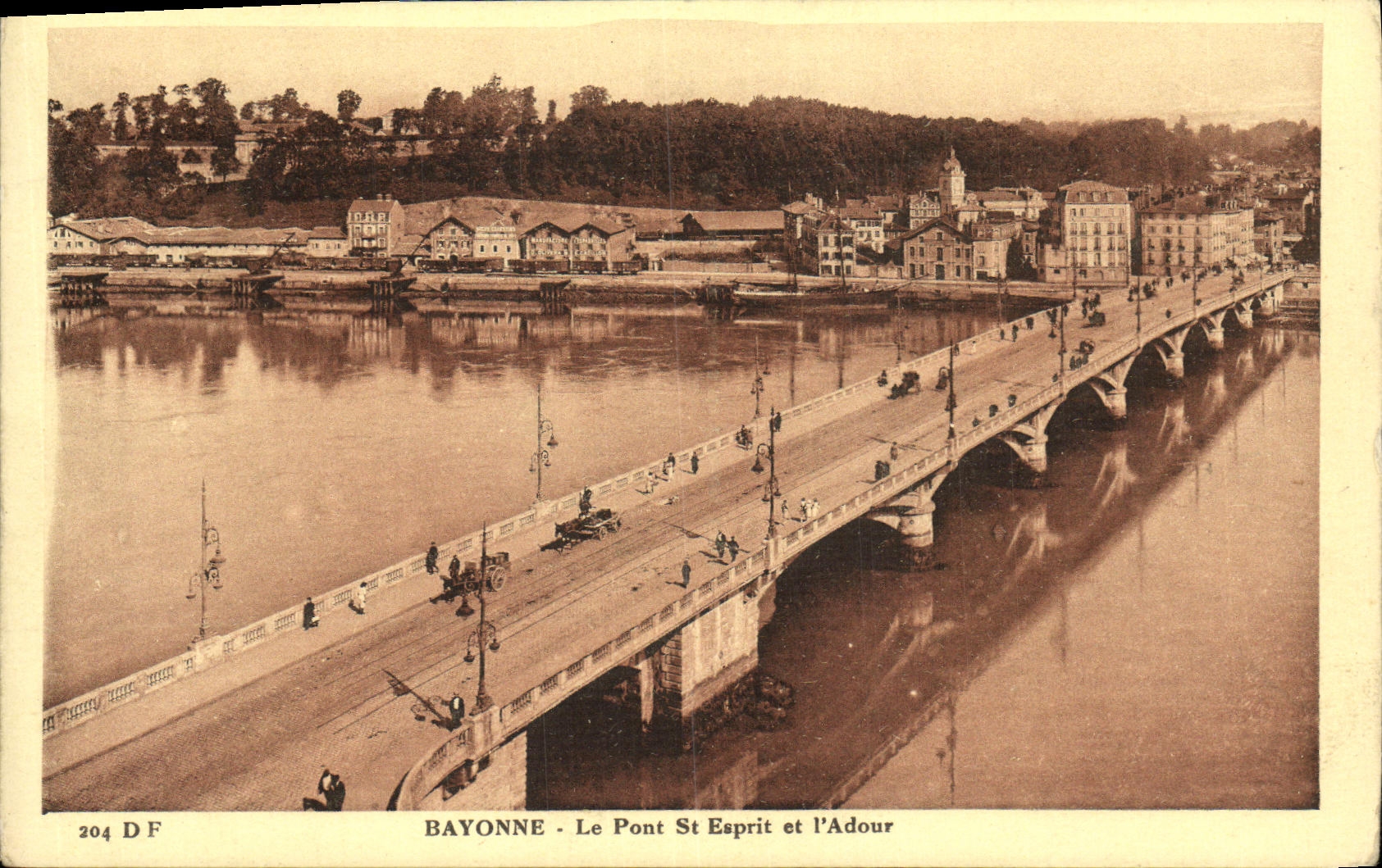 VINTAGE POSTCARD Bayonne the Bridge St Spirit And L Adour