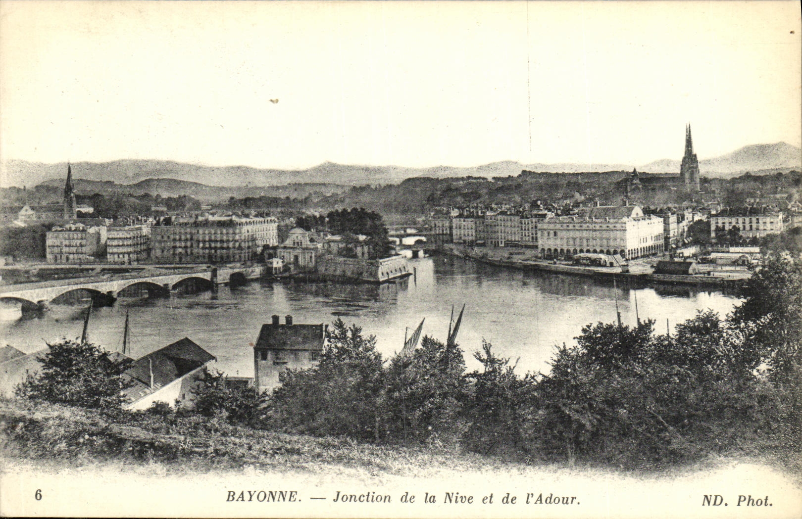 VINTAGE POSTCARD Bayonne Junction of Nive and L Adour