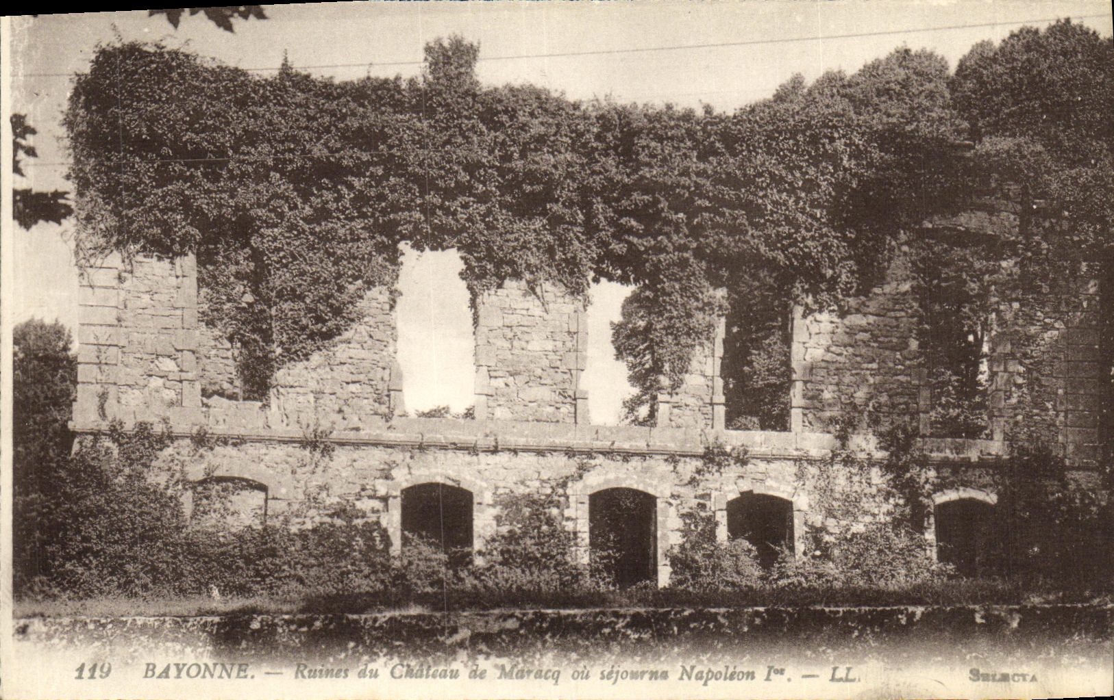 VINTAGE POSTCARD Bayonne Ruins of the Marcoq Castle Or Remained Napoleon 1st