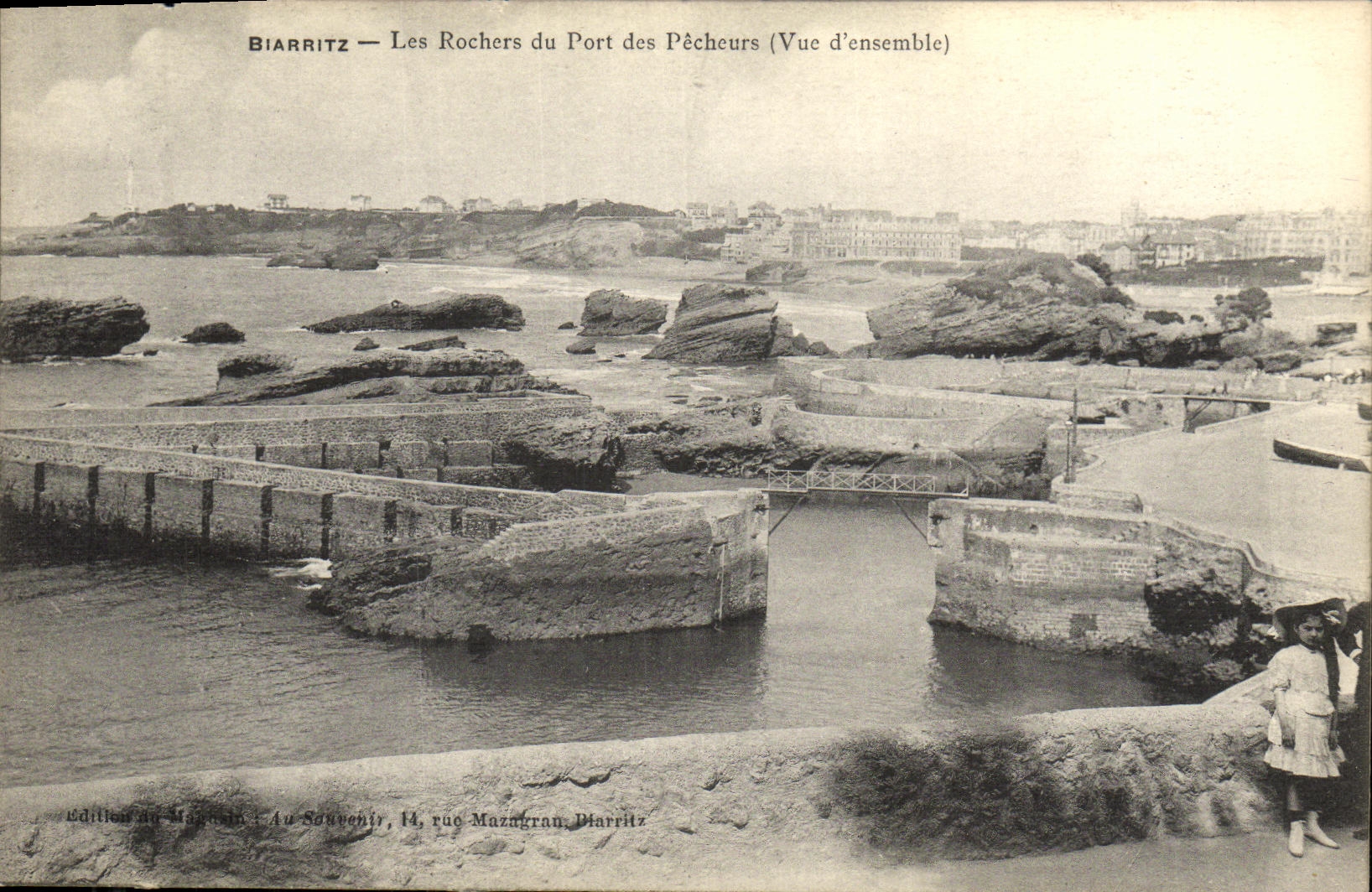 CPA Biarritz Les Rochers Du Port Des Pecheurs 