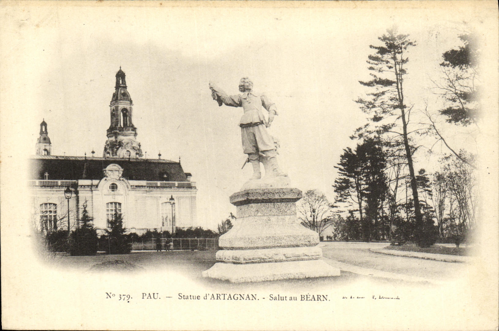 VINTAGE POSTCARD Pau Rules D Artagnan Salut In Bearn