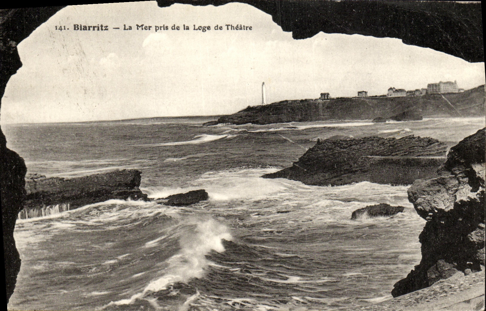 CPA Biarritz La Mer Pris de la Loge de Theatre