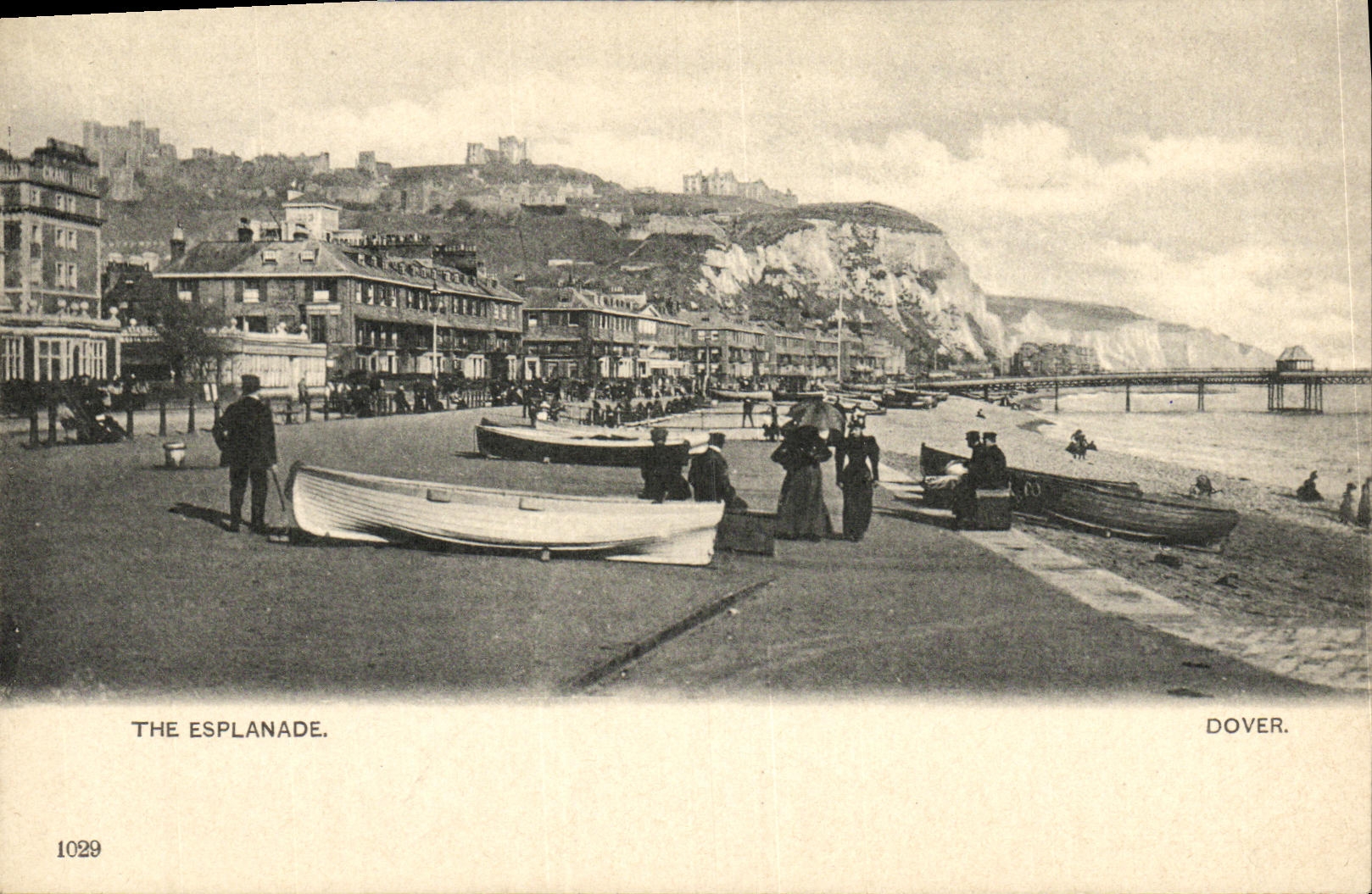 VINTAGE POSTCARD The Dover Esplanade