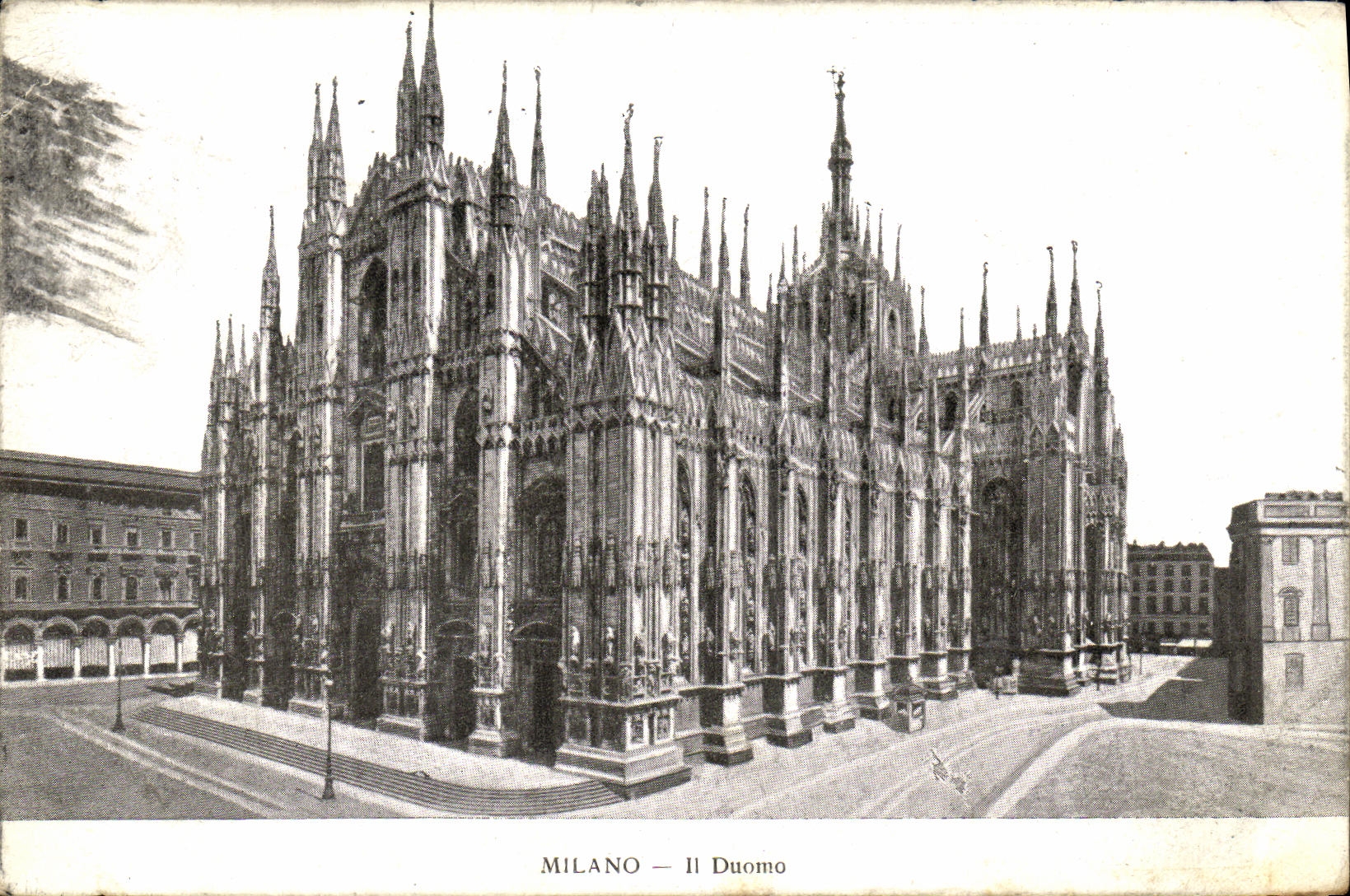 VINTAGE POSTCARD Milano It Duomo