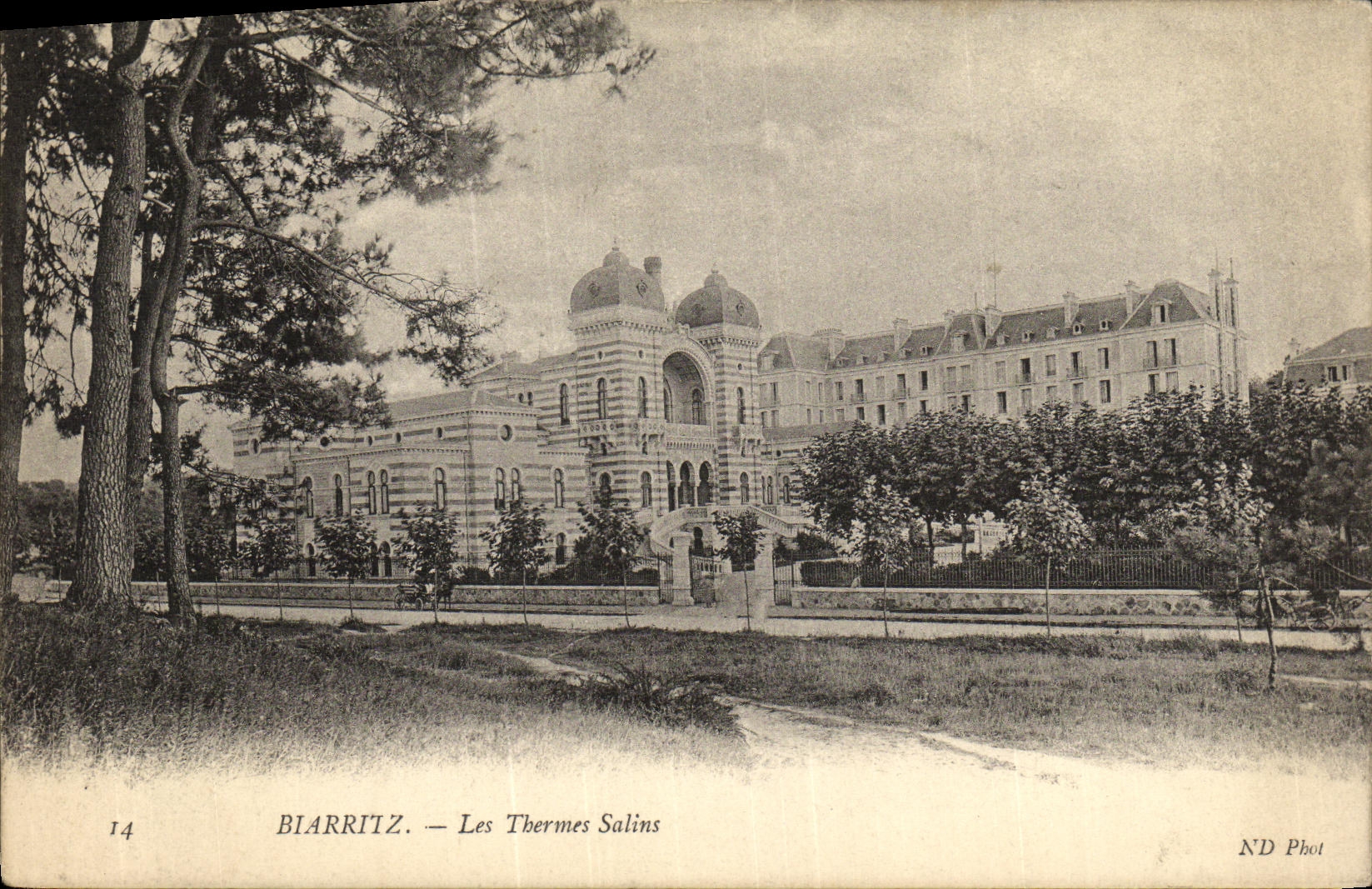 CPA Biarritz Les Thermes Salins