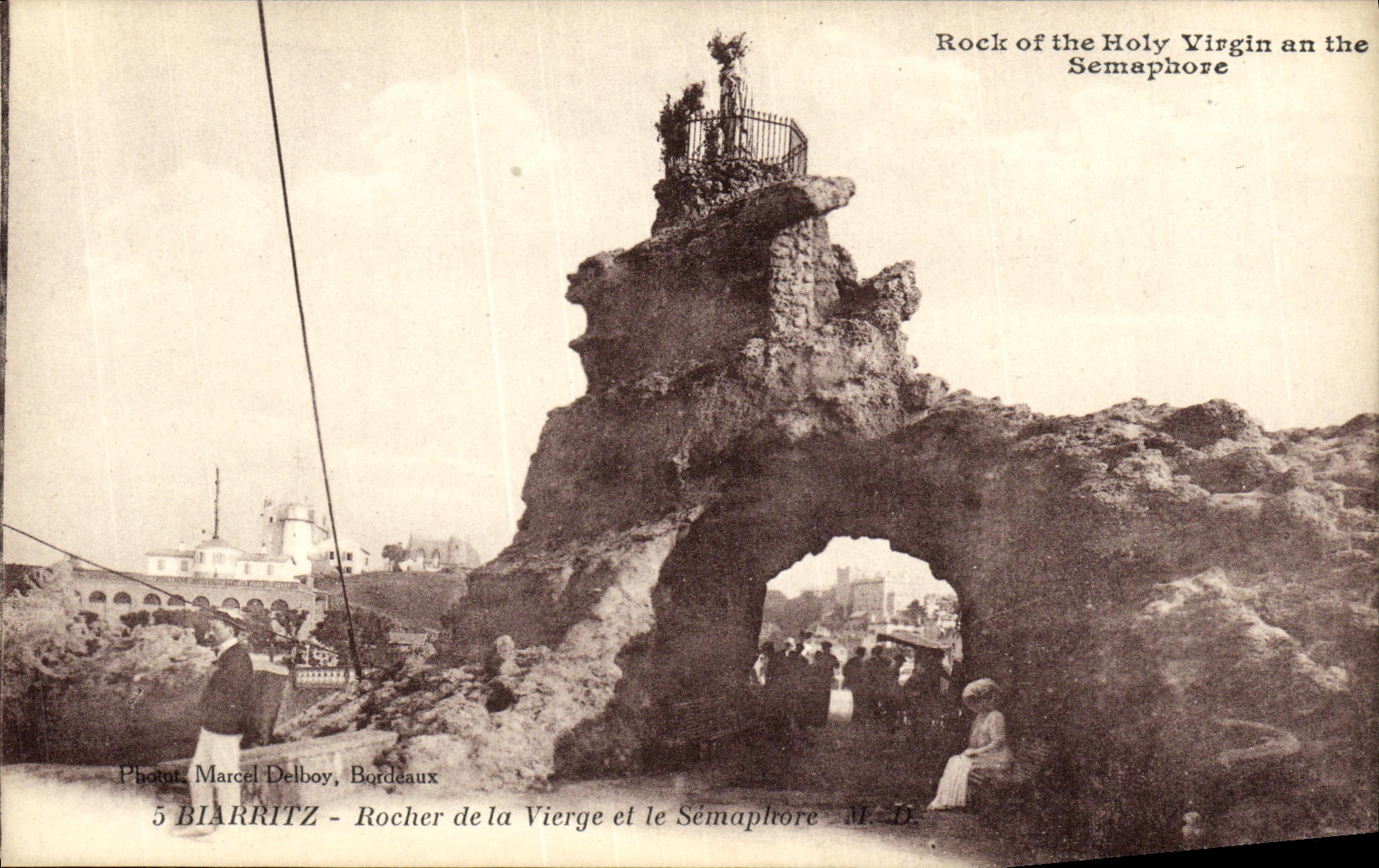 CPA Biarritz Rocher de la Vierge et le Semaphore