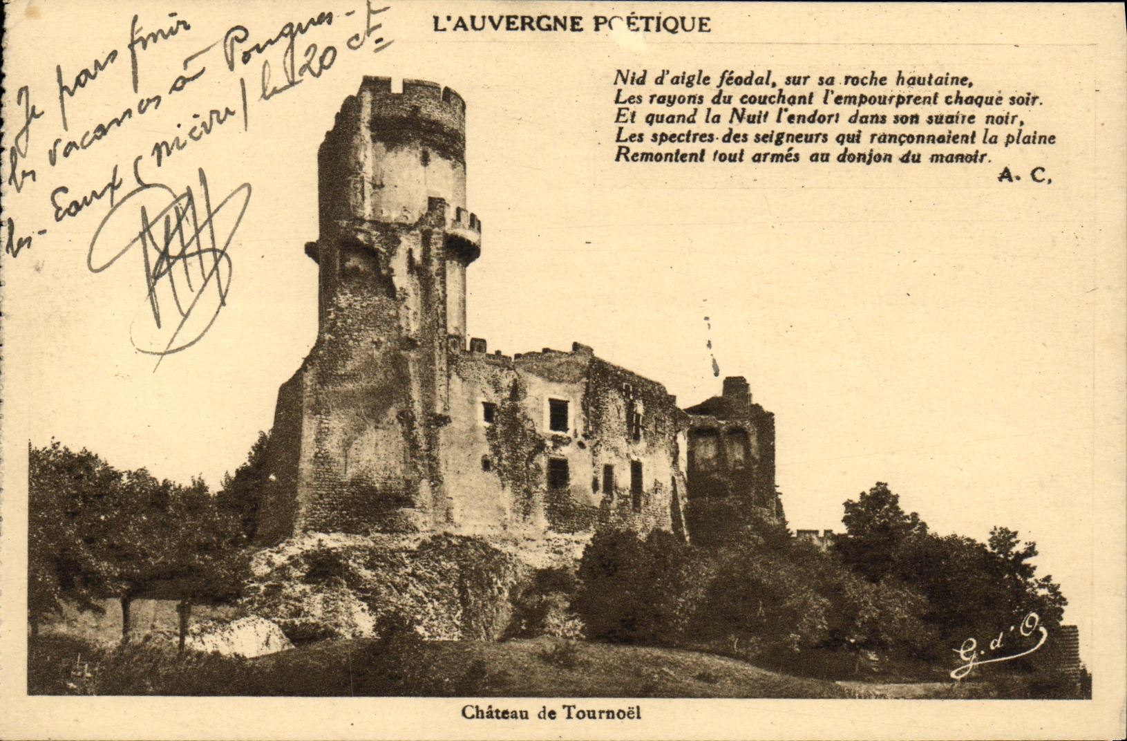 VINTAGE POSTCARD L Auvergne Castle of Tournoel