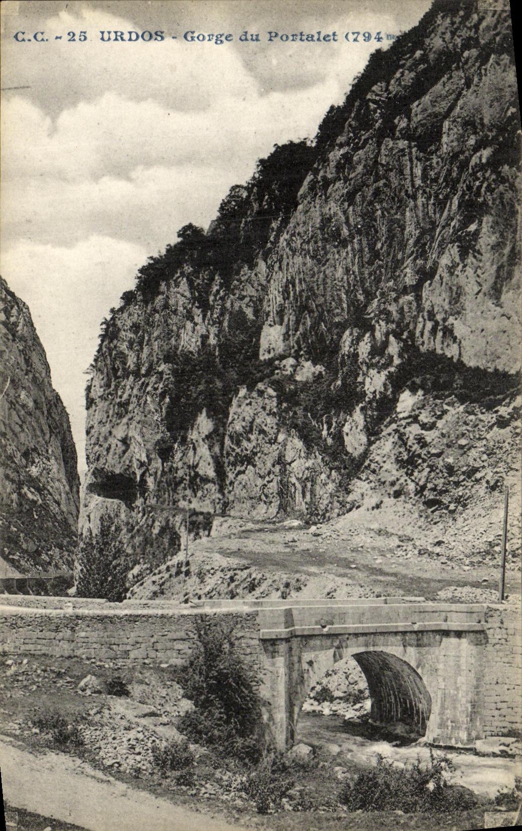 Gargantas de Urdos de la POSTAL de la VENDIMIA con Portalet