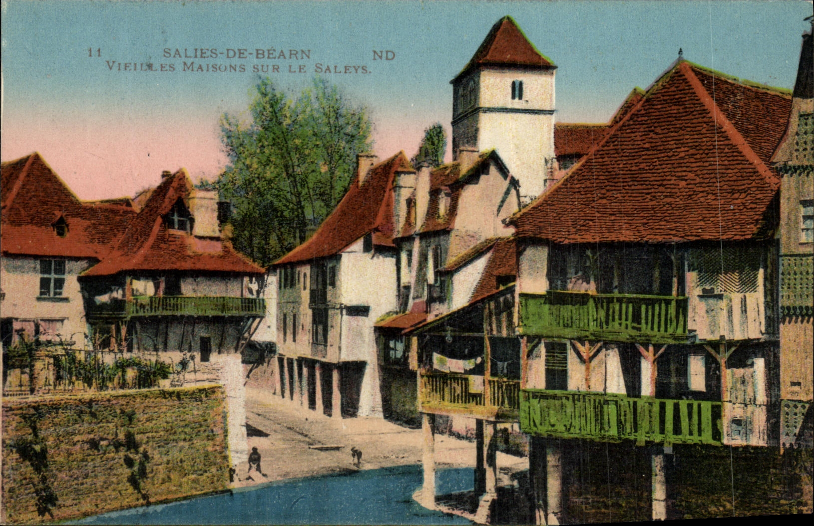 VINTAGE POSTCARD Dirtied De Bearn Viellies Houses On Saleys