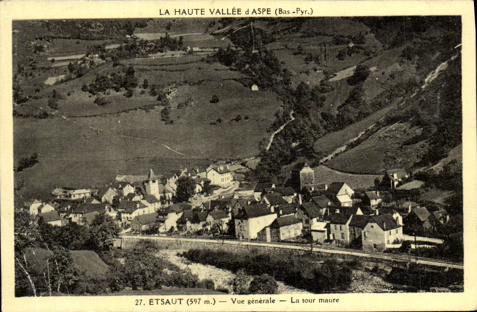VINTAGE POSTCARD Etsaut View the Tower Moor