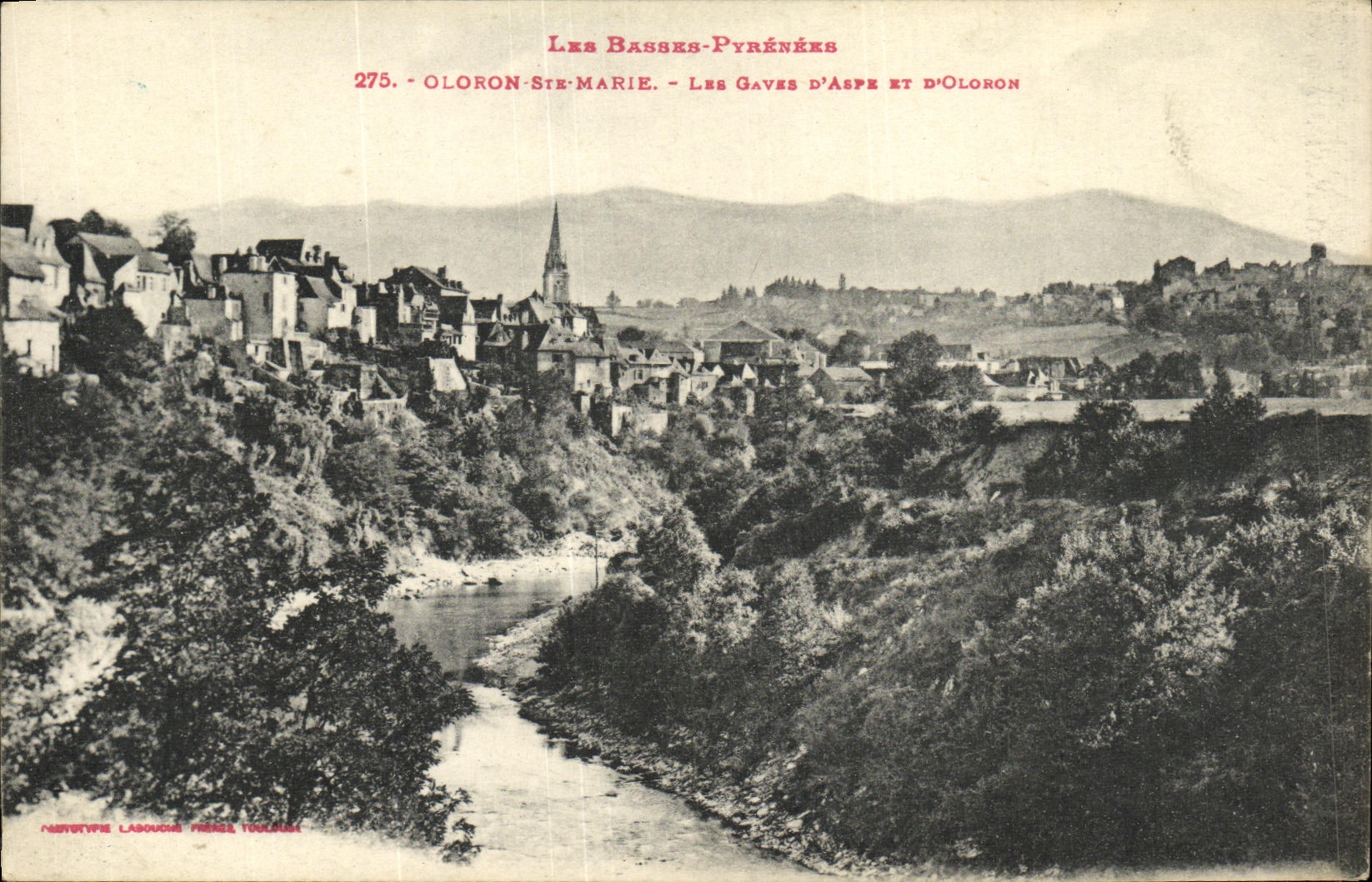 CPA Oloron Ste Marie Les Gaves D Aspe Et D Oloron