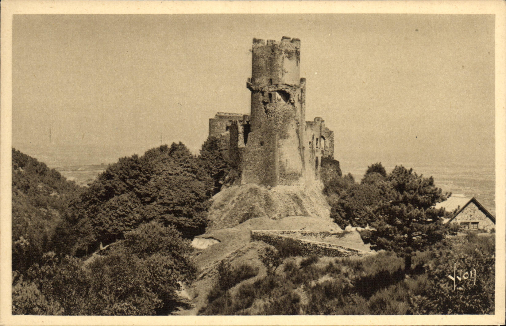 VINTAGE POSTCARD Surroundings of Chatel Guyon Ruins Of the Castle of Tournoel
