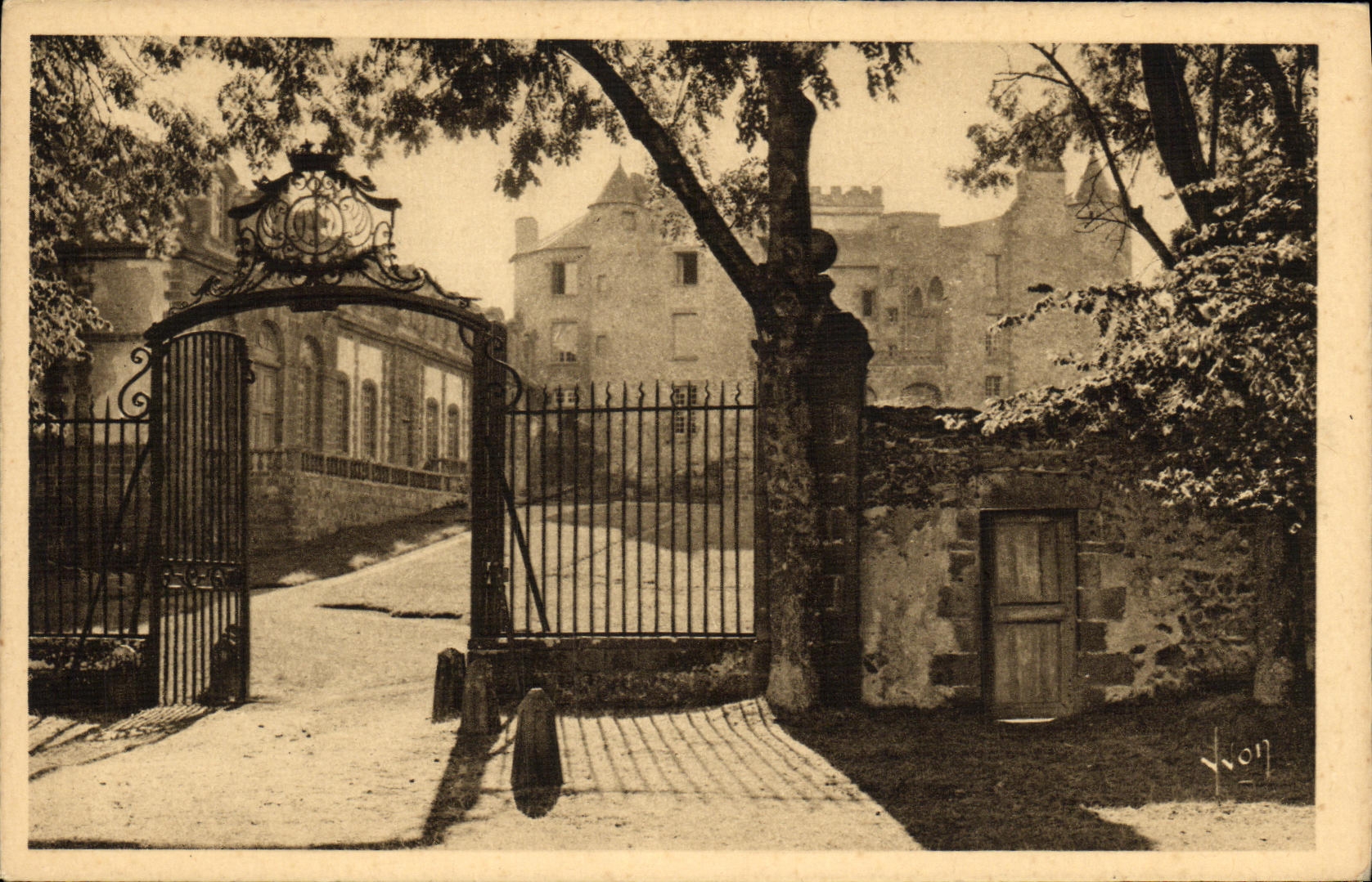 VINTAGE POSTCARD Surroundings of Chatel Guyon Ruins Of the Castle of Chazeron