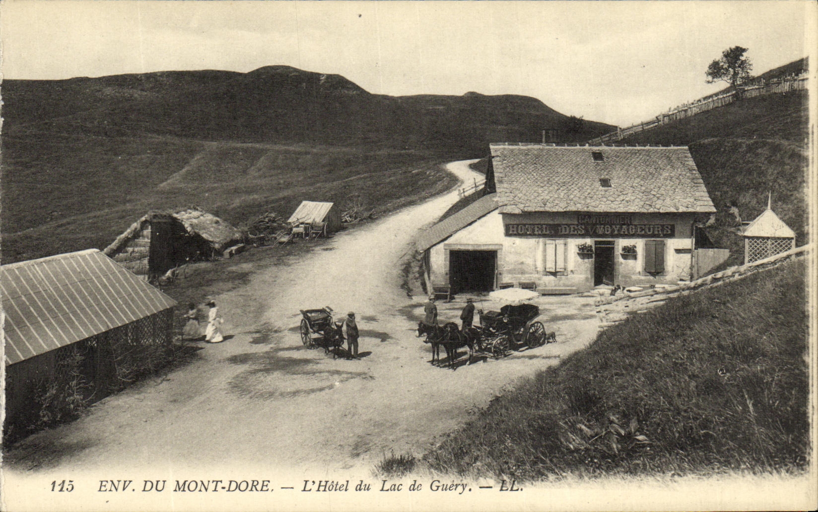VINTAGE POSTCARD Env Of the Mount Gilds L Hotel of the Lake De Guery Hotel of the travellers