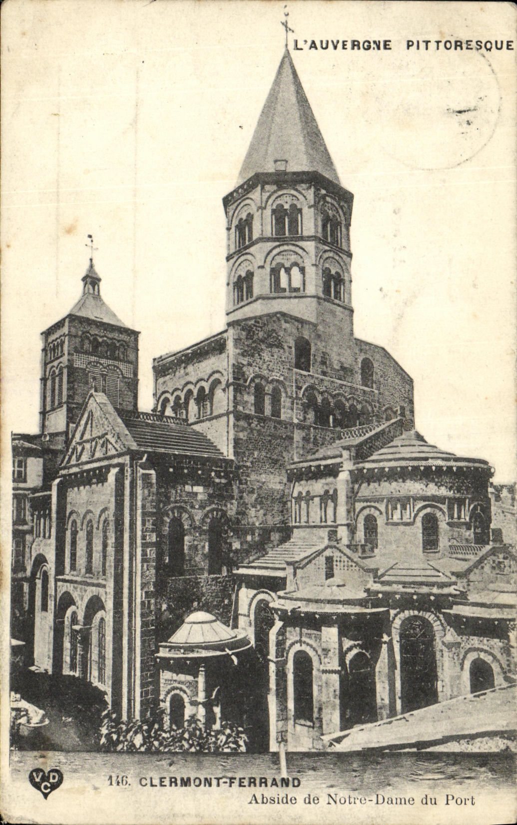 Apse de Clermont Ferrand de la POSTAL de la VENDIMIA de Notre Dame del puerto
