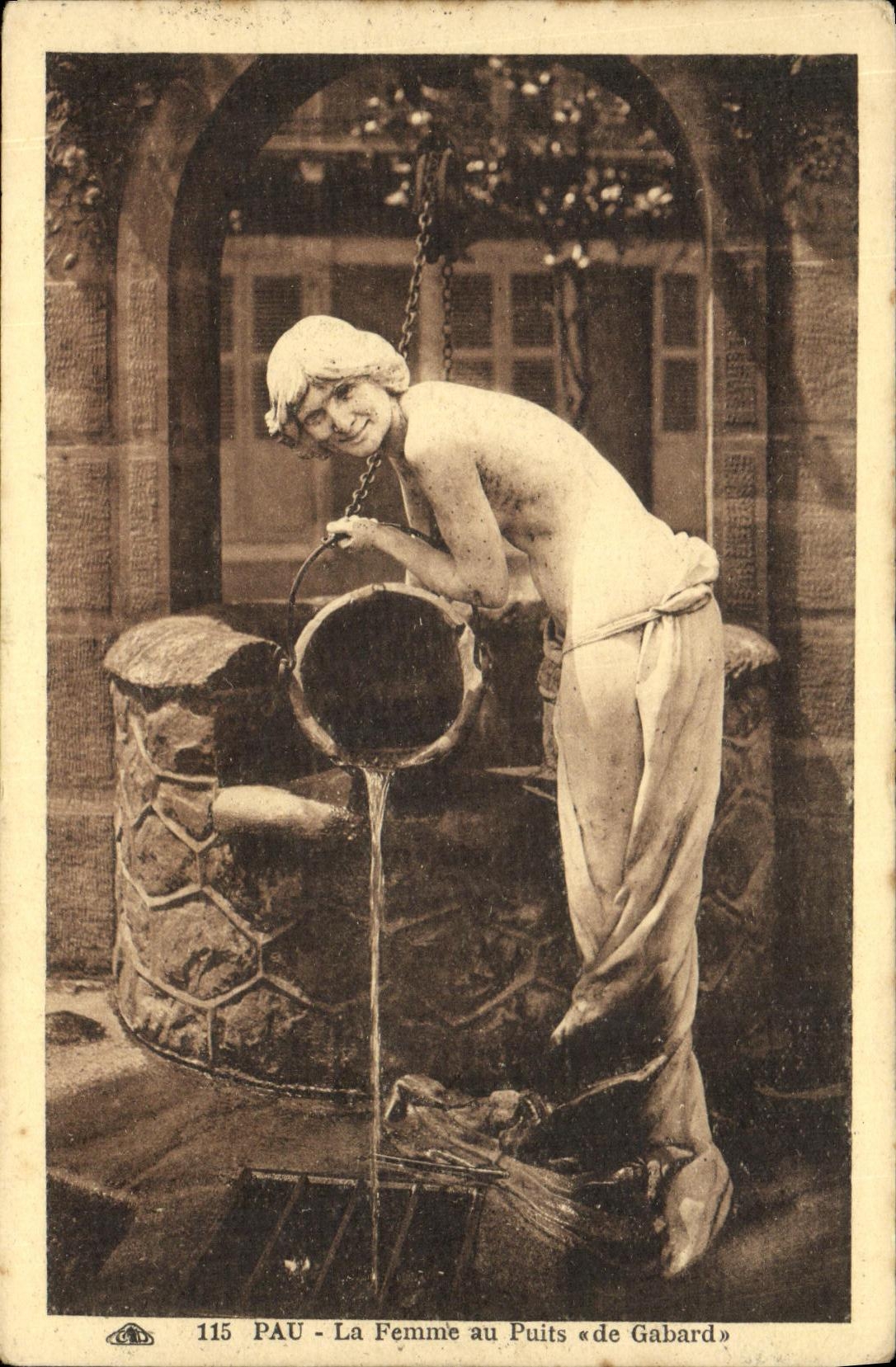 VINTAGE POSTCARD Pau the Woman With the Well of Gabard
