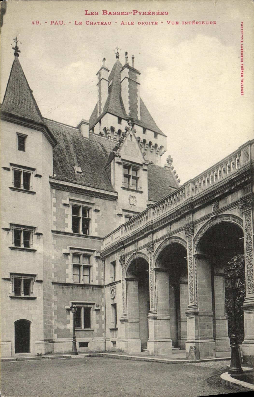 VINTAGE POSTCARD Pau the Castle Right wing Interior Sight