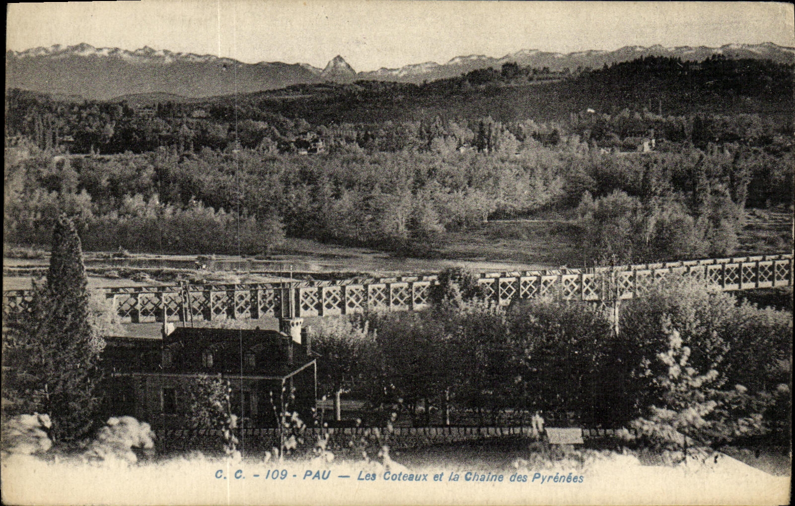 VINTAGE POSTCARD Pau Slopes And the Chain of the Pyrenees