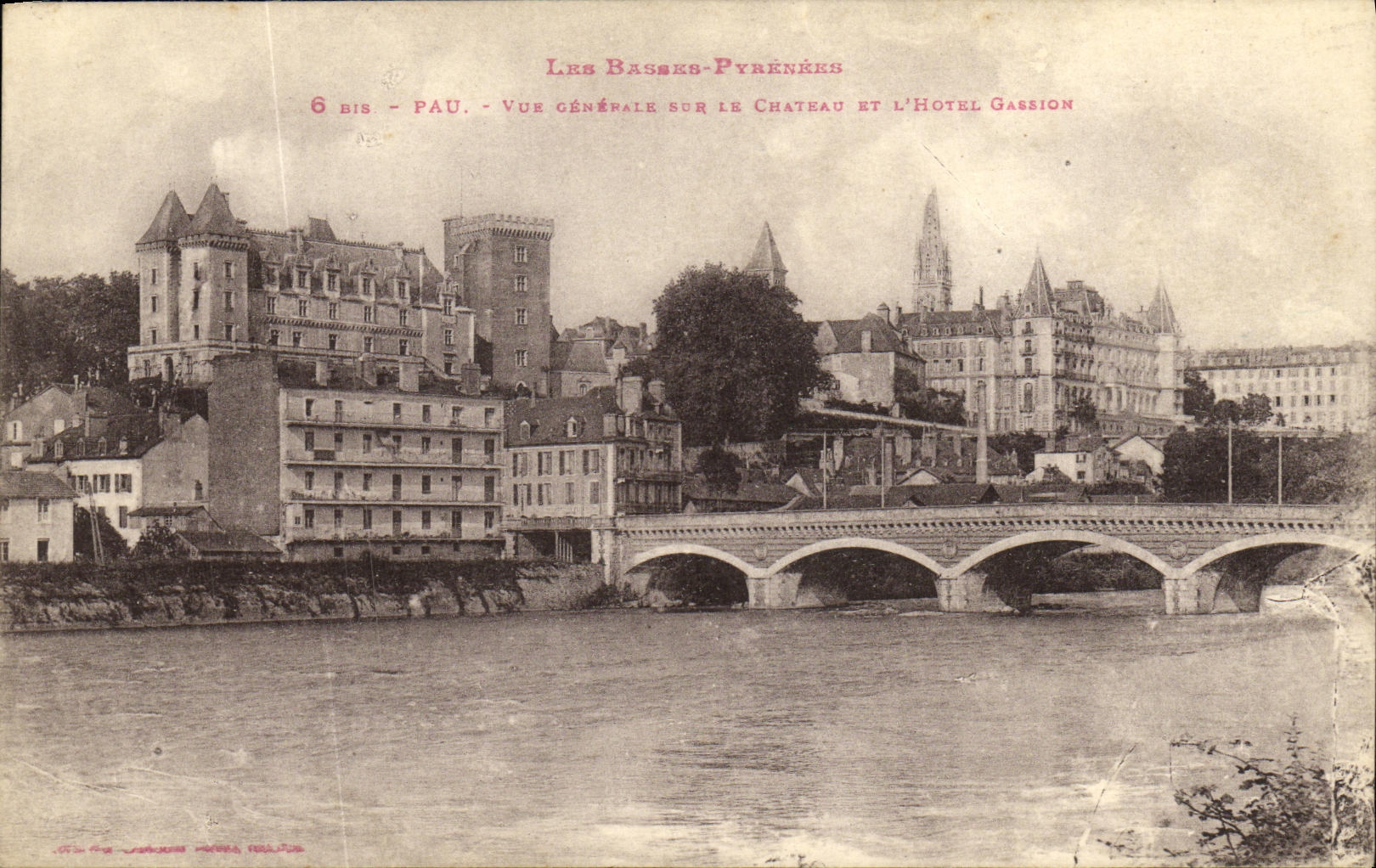 VINTAGE POSTCARD Pau View On the Castle And L Gassion Hotel