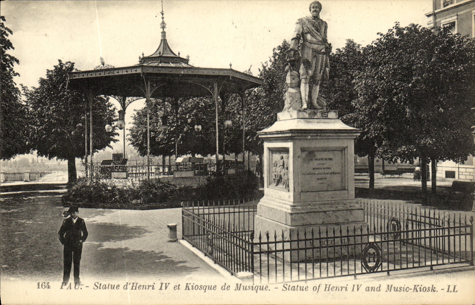 VINTAGE POSTCARD Pau Rules D Henri And Kiosque of Music