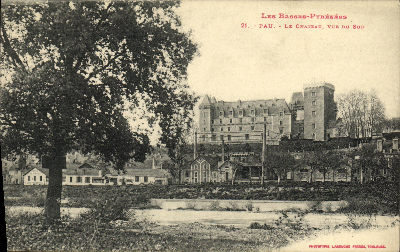 VINTAGE POSTCARD Pau the Castle Seen Of the South