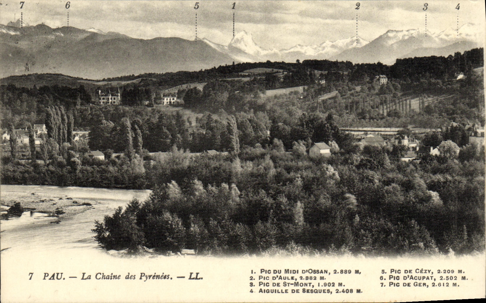 VINTAGE POSTCARD Pau the Chain of Pyrenese